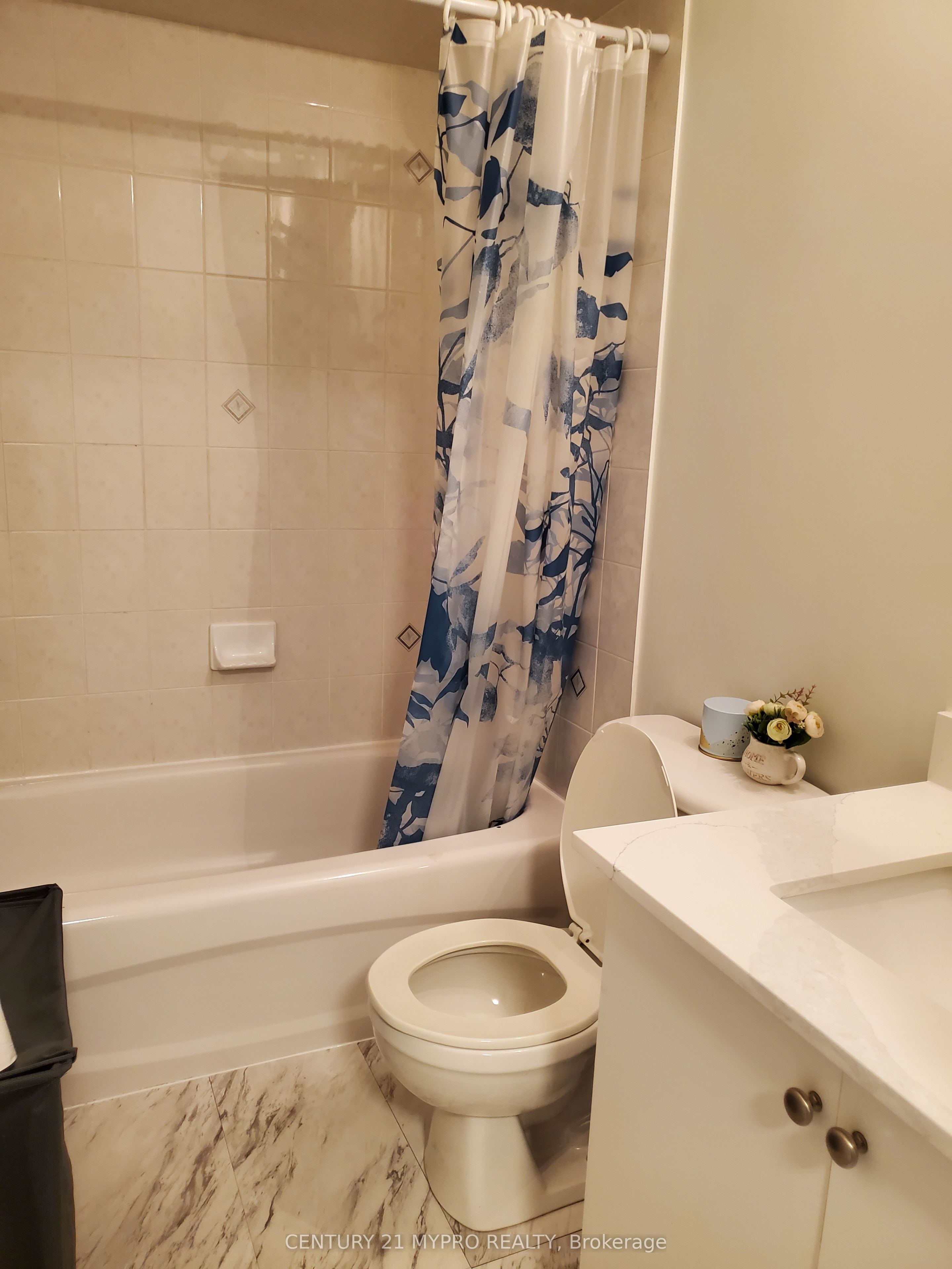 11 Oglevie Drive Property Photo 18