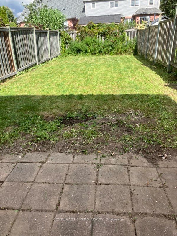 11 Oglevie Drive Property Photo 24