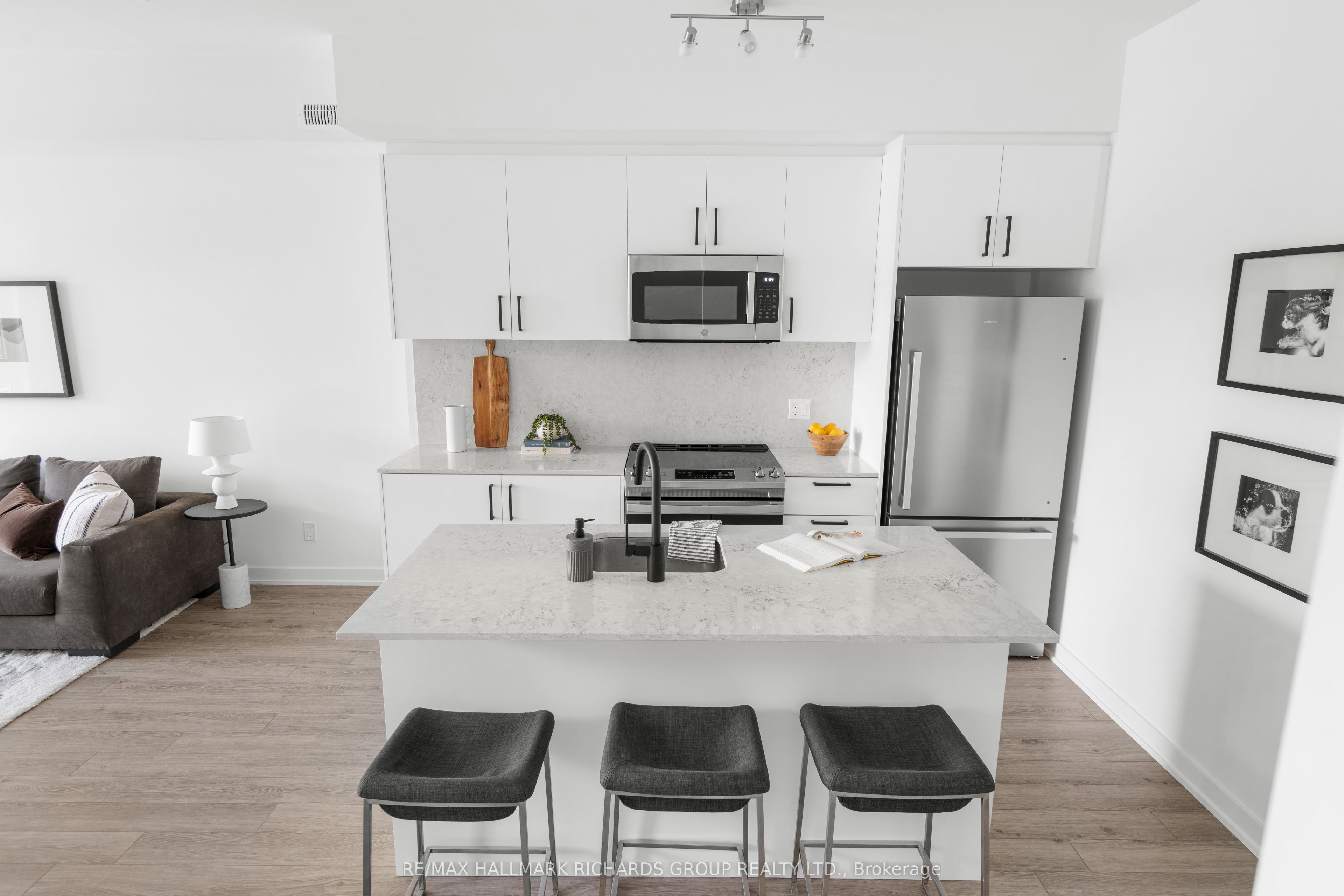 35 Birchcliff Avenue 39 Property Photo 13