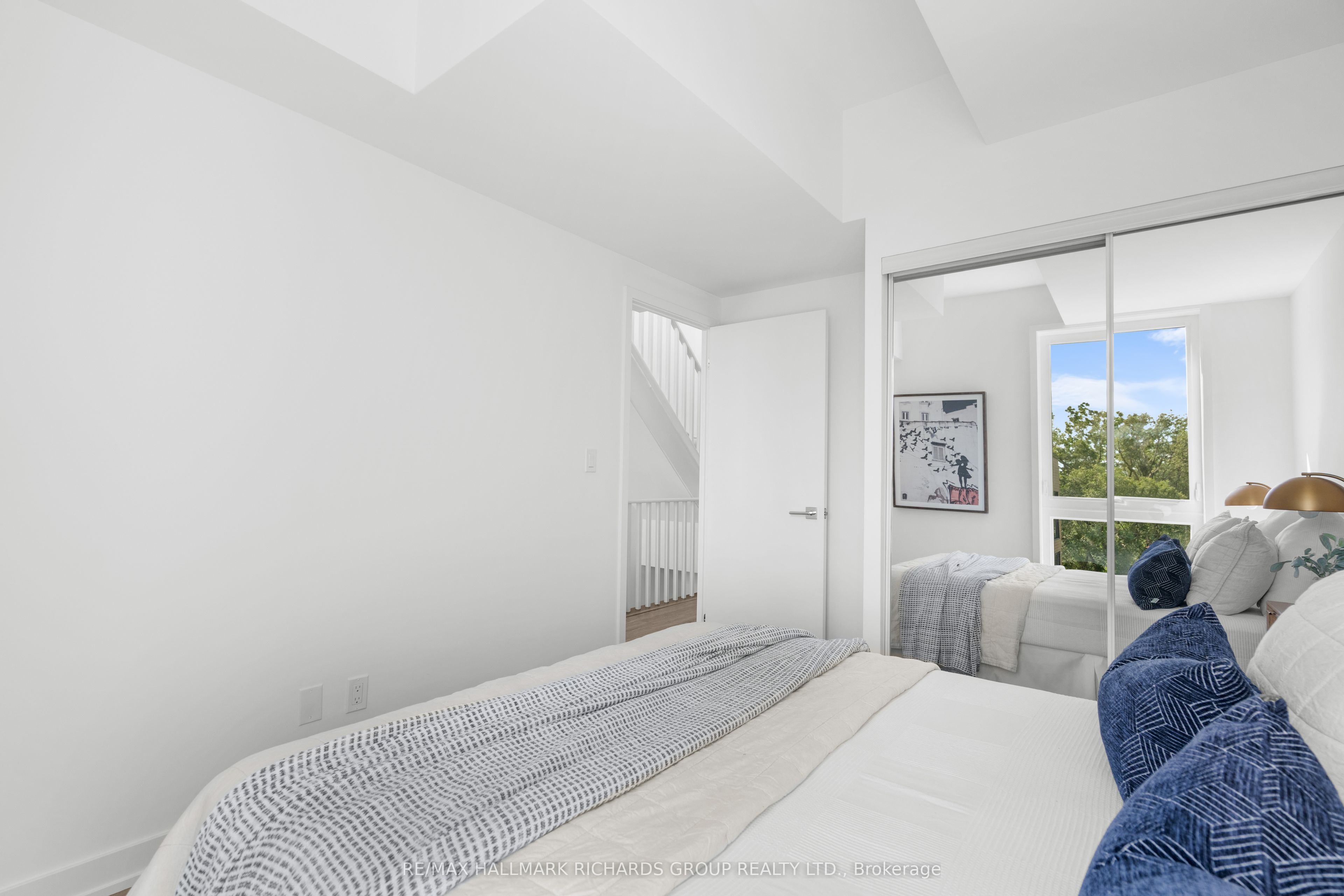 35 Birchcliff Avenue 39 Property Photo 22