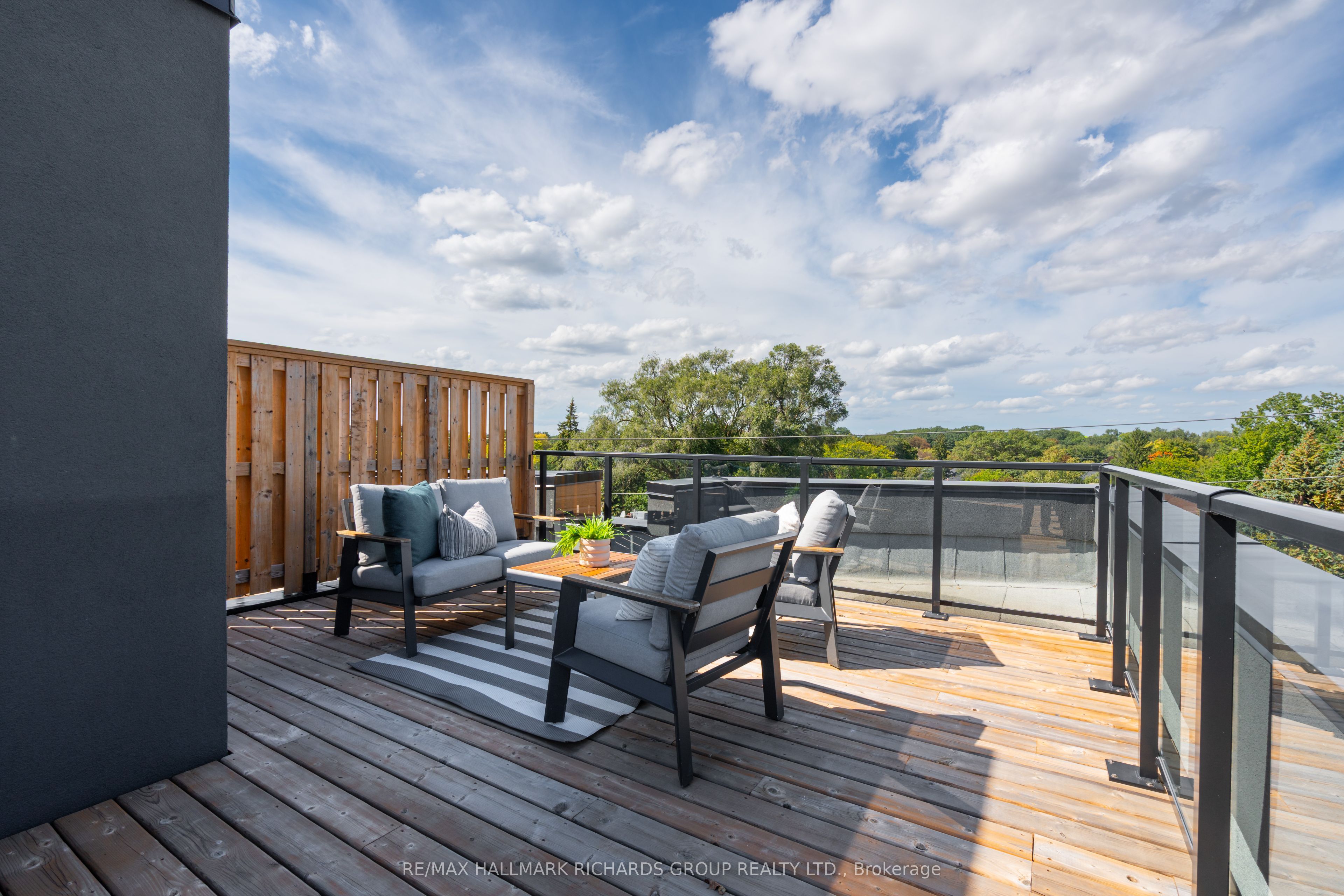 35 Birchcliff Avenue 39 Property Photo 29