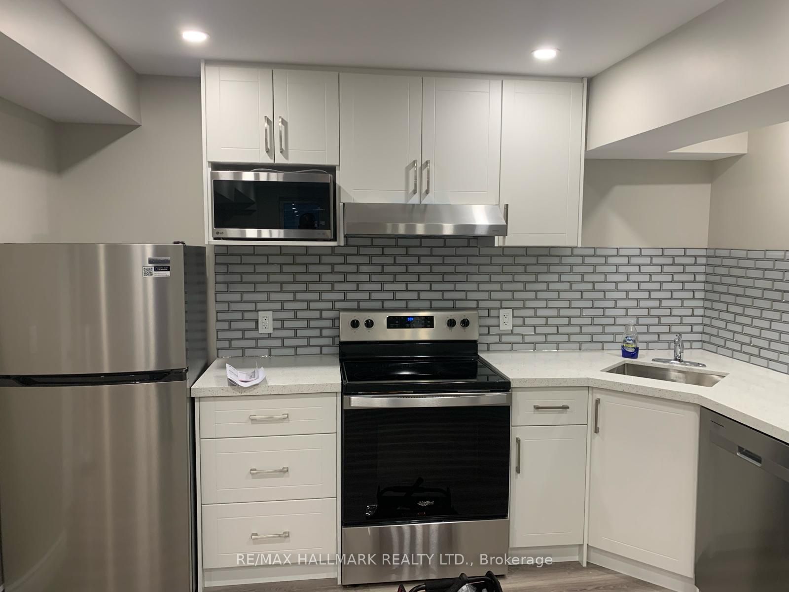 58 Jevons Drive Lower Property Photo 1