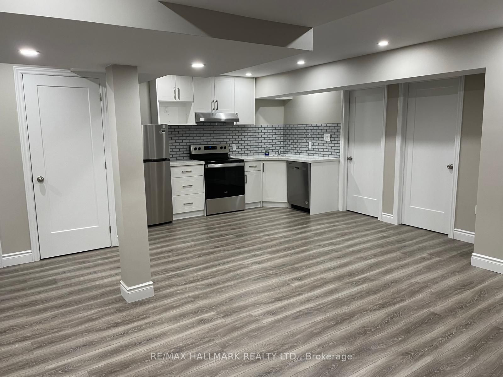 58 Jevons Drive Lower Property Photo 2