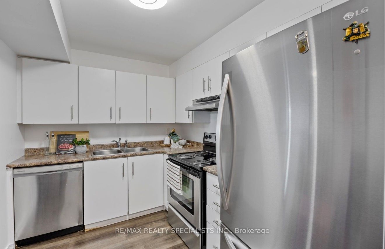 330 Mccowan Road 311 Property Photo 5