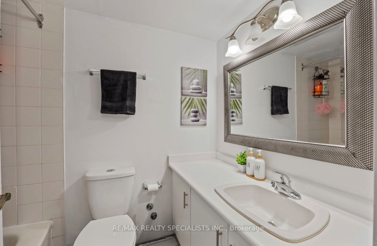 330 Mccowan Road 311 Property Photo 6