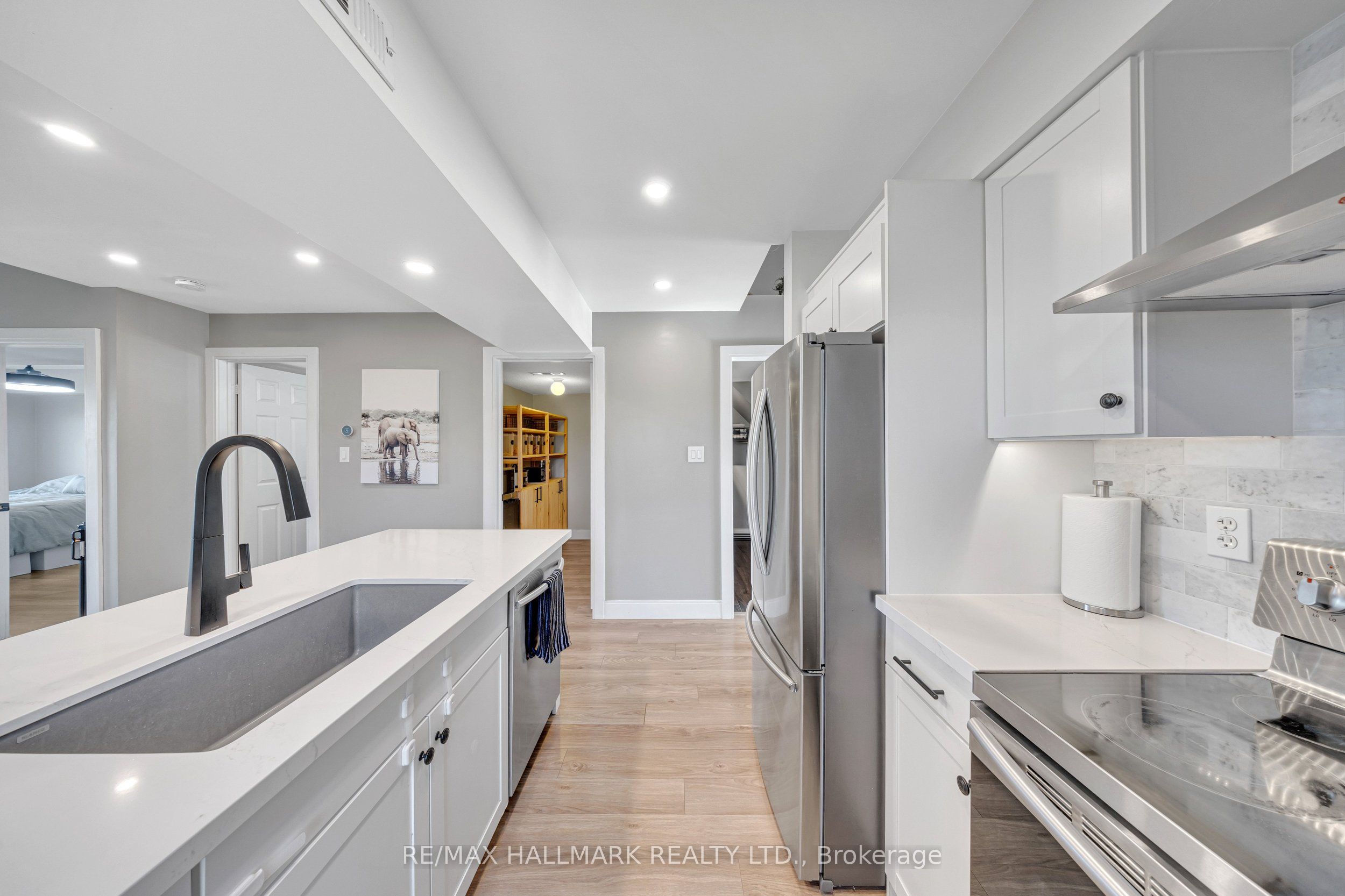 106 Petra Way 3 Property Photo 3