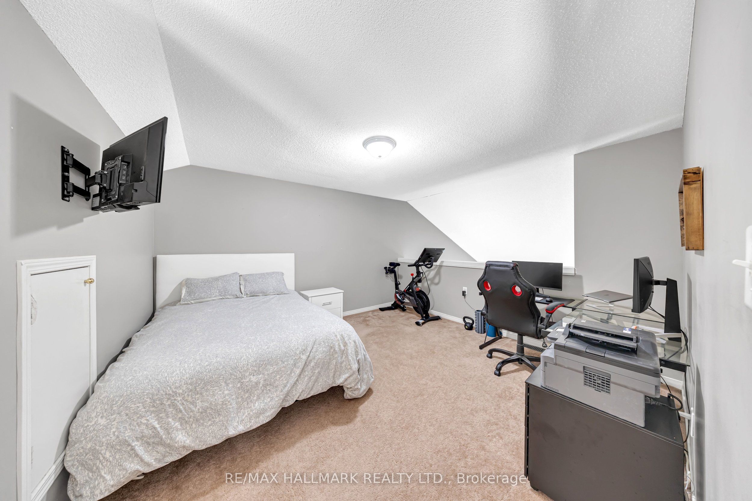 106 Petra Way 3 Property Photo 18