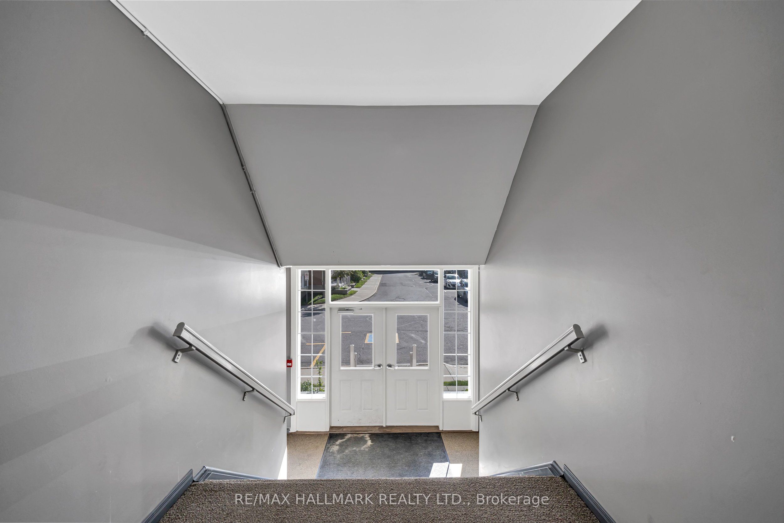 106 Petra Way 3 Property Photo 24