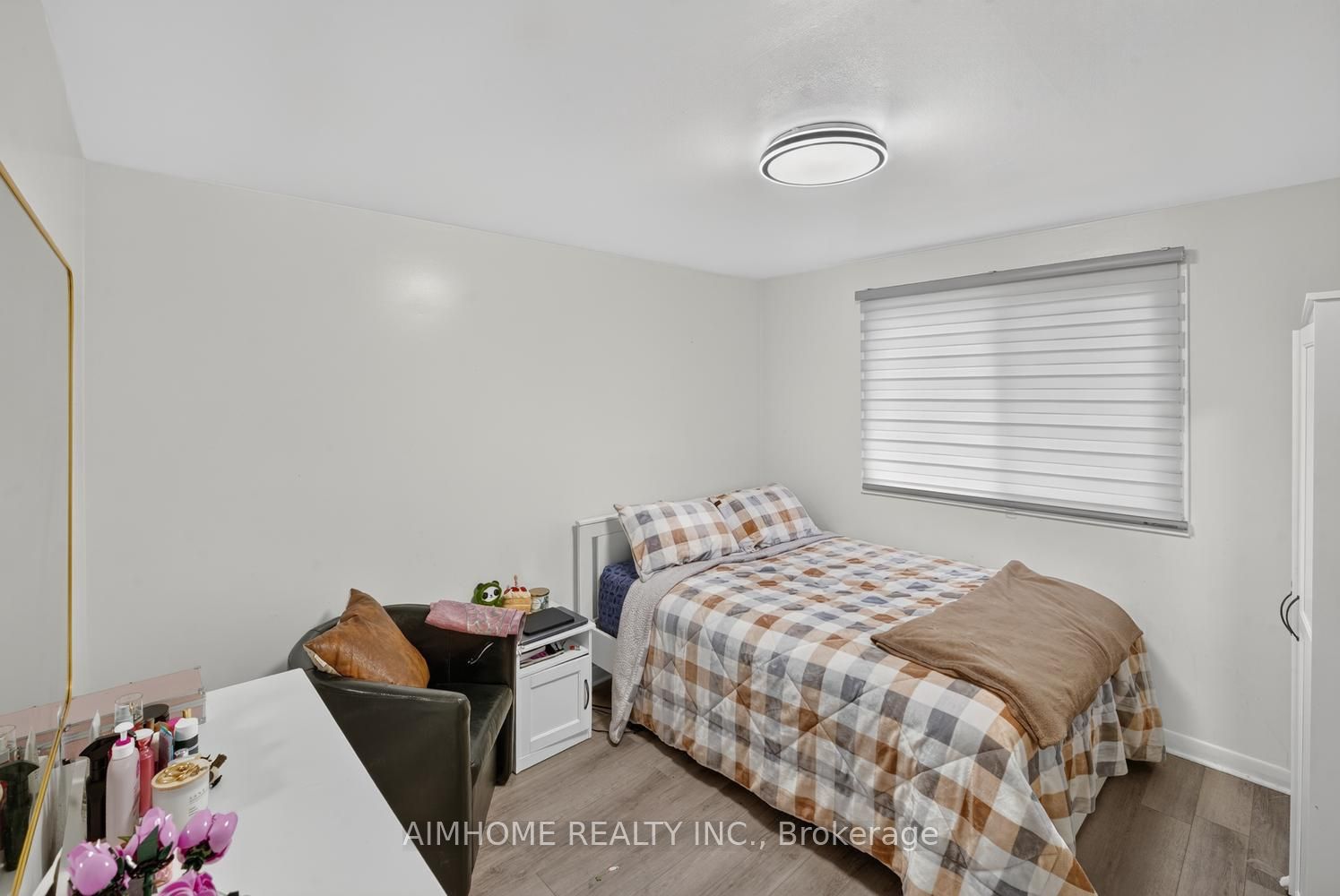166 Guildwood Parkway Property Photo 23