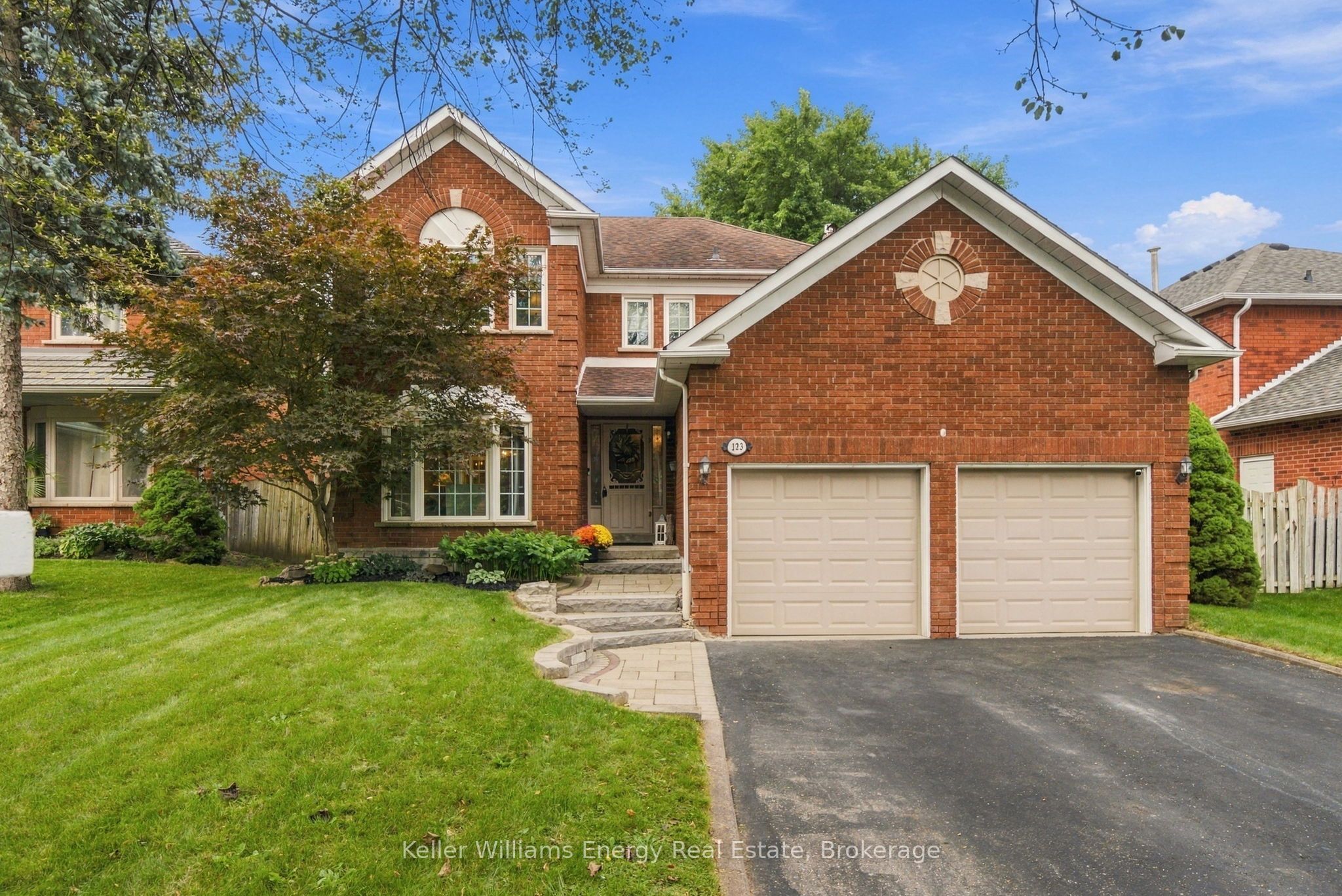 123 Erickson Drive Property Photo 1
