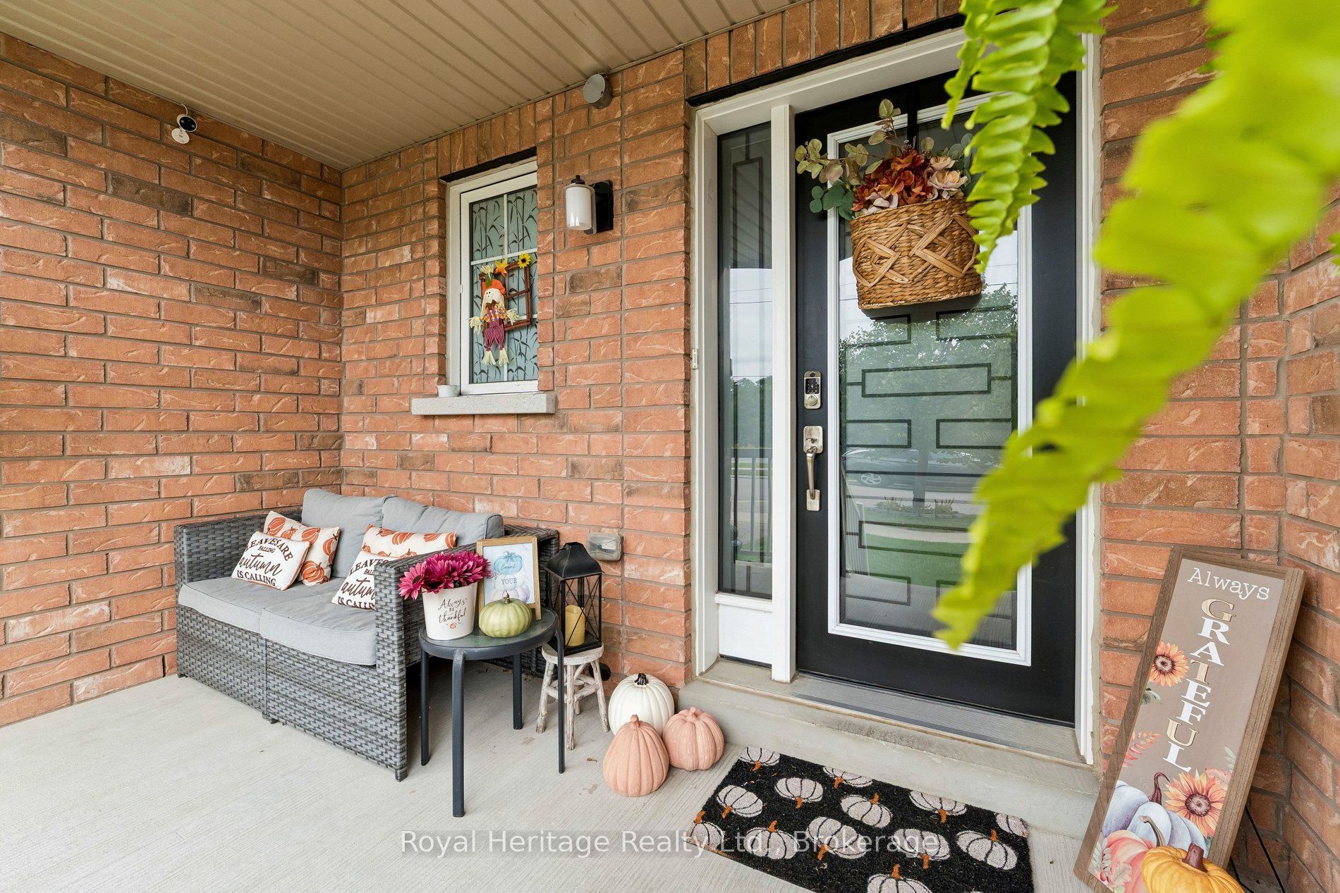 80 Richard Davies Crescent Property Photo 4