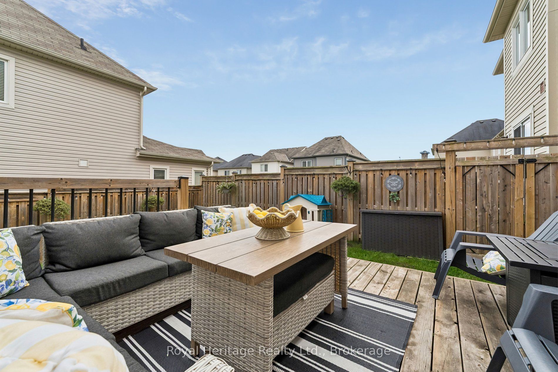 80 Richard Davies Crescent Property Photo 39