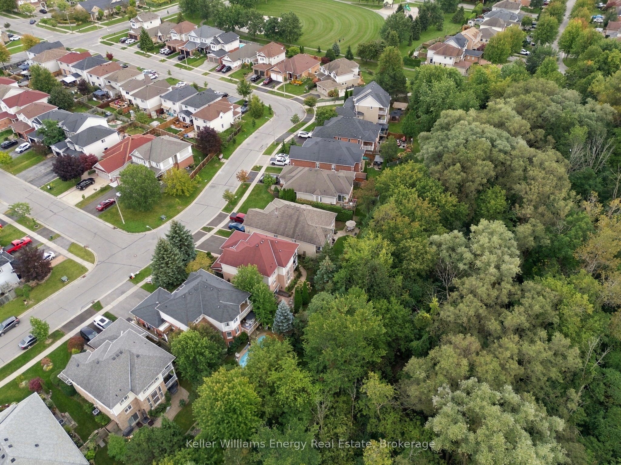 990 Glenbourne Drive Property Photo 49