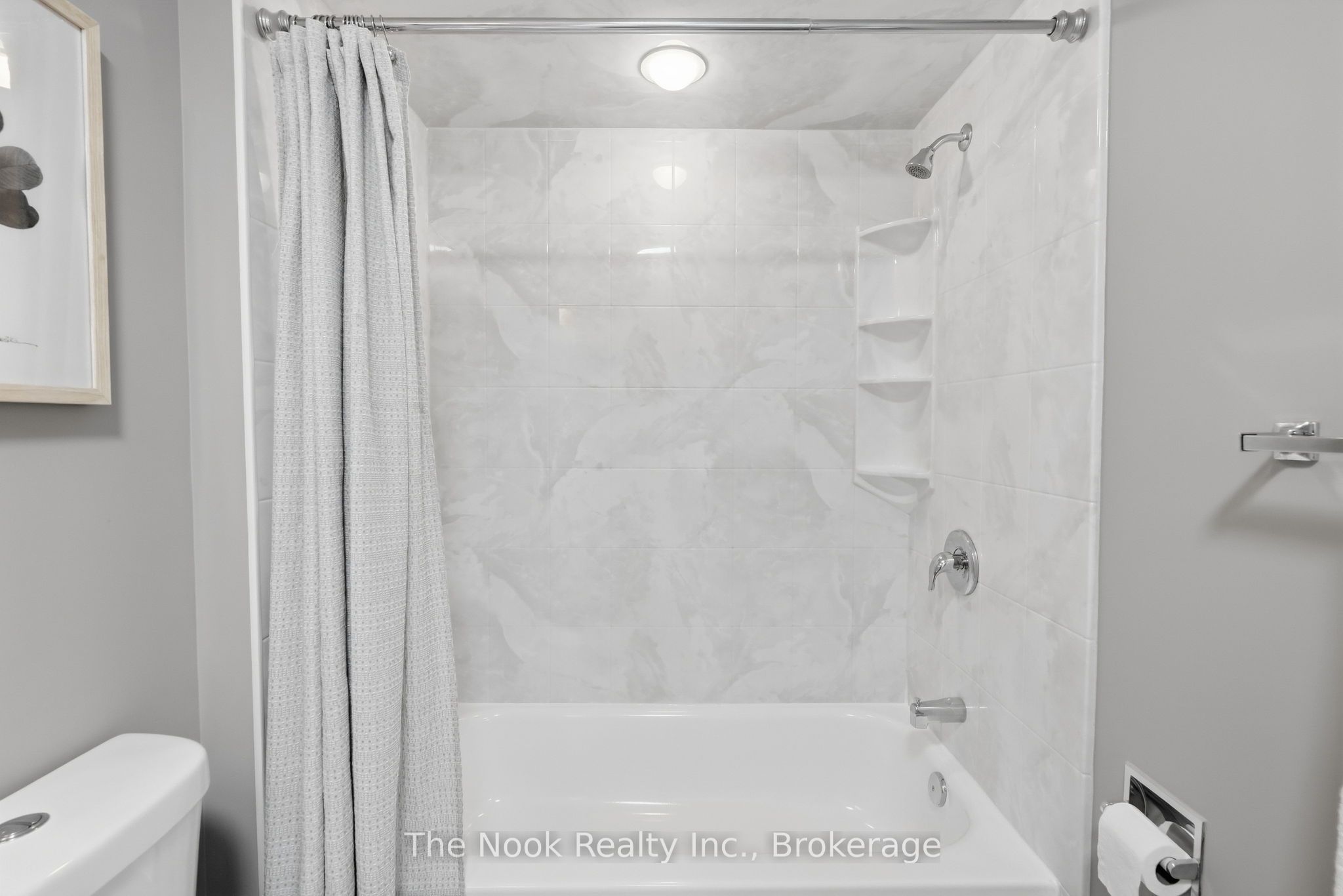 16 Kershaw Street Property Photo 33