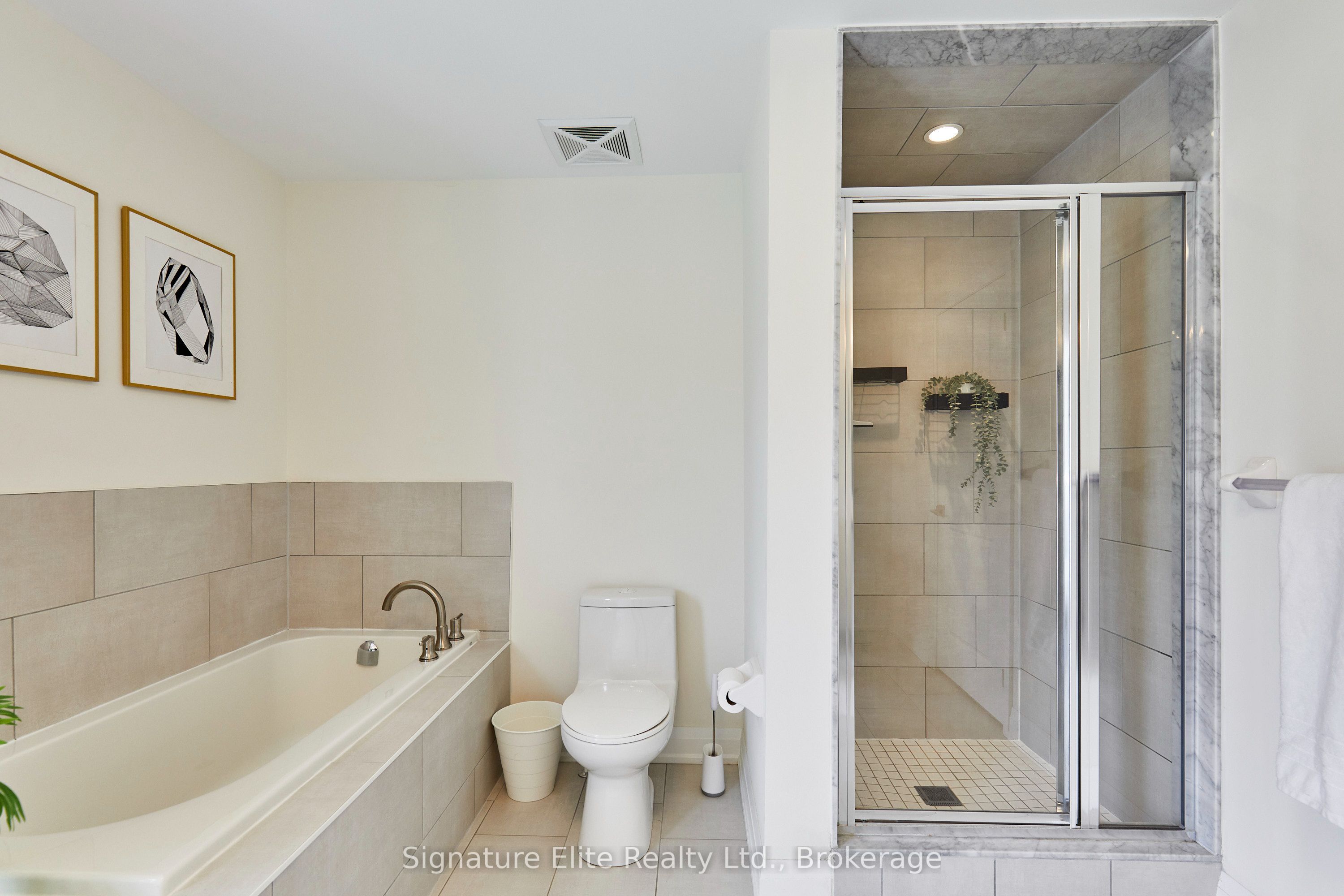 1870 Altona Road 21 Property Photo 32