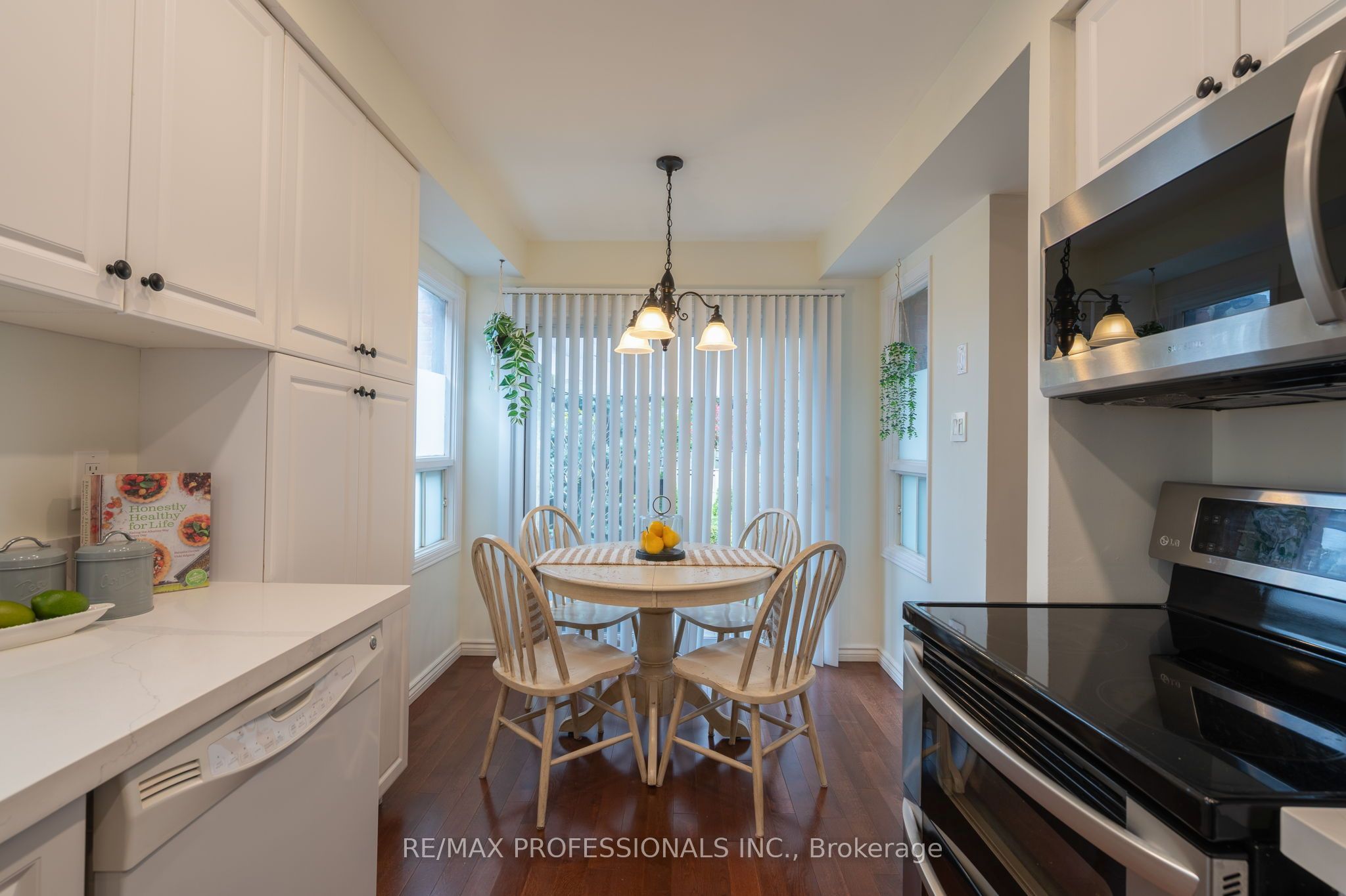 36 Millington Crescent Property Photo 17