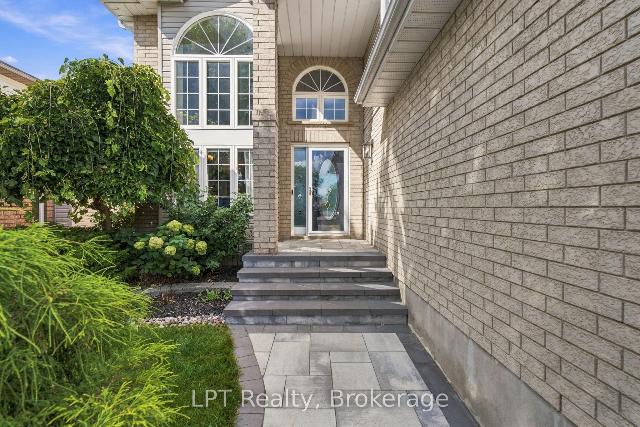 152 Sheridan Street Property Photo 7