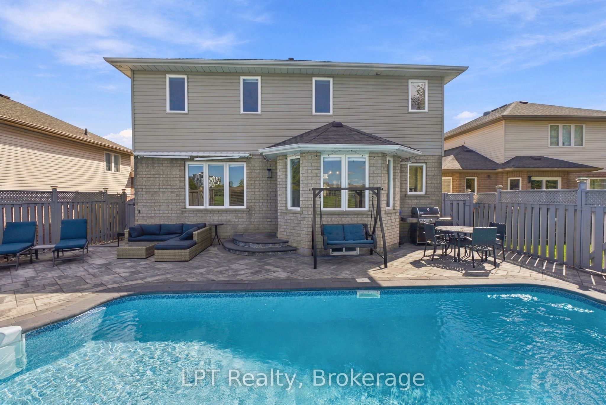 152 Sheridan Street Property Photo 40