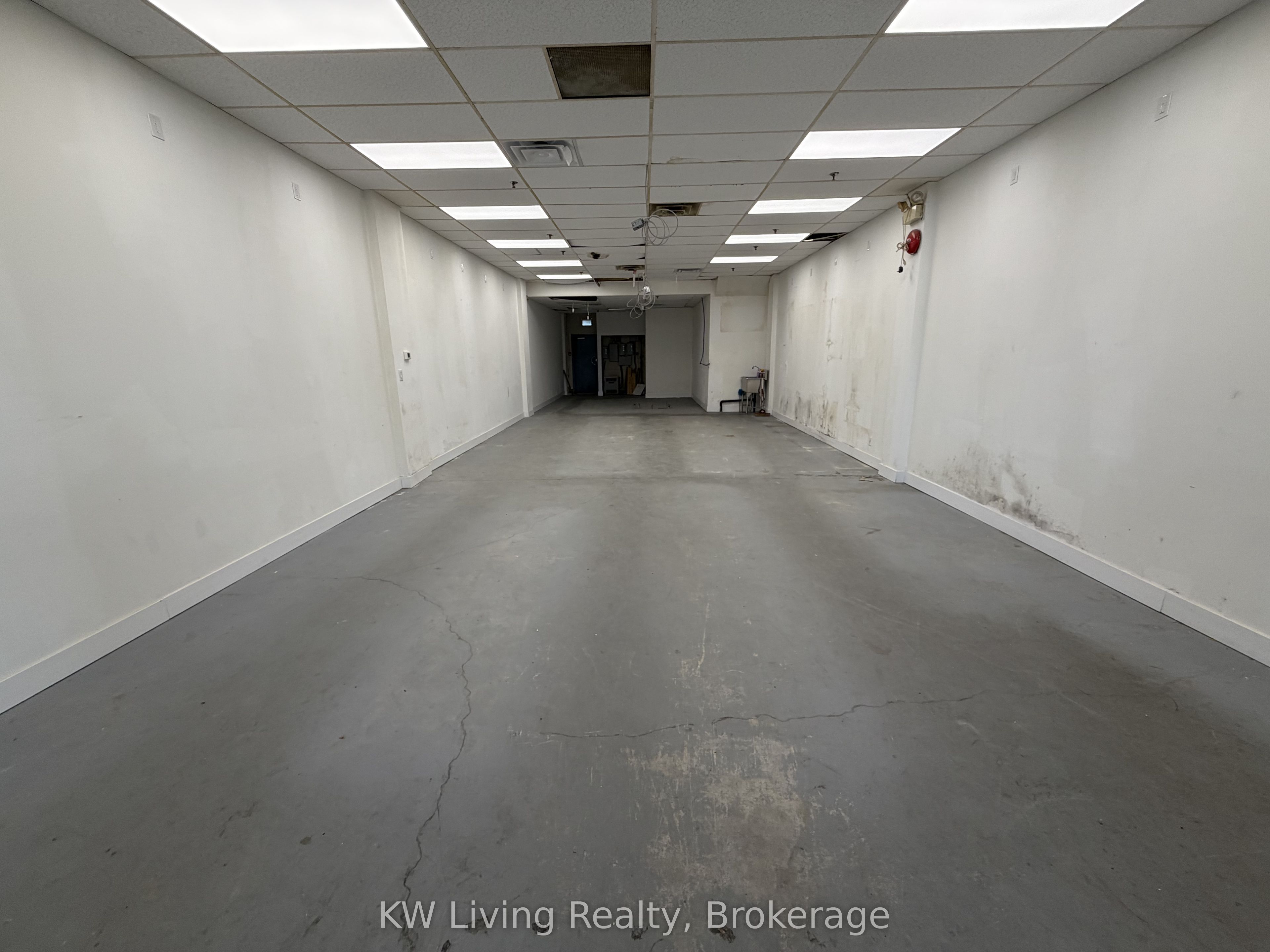 240 Alton Towers Circle A9 Property Photo 7