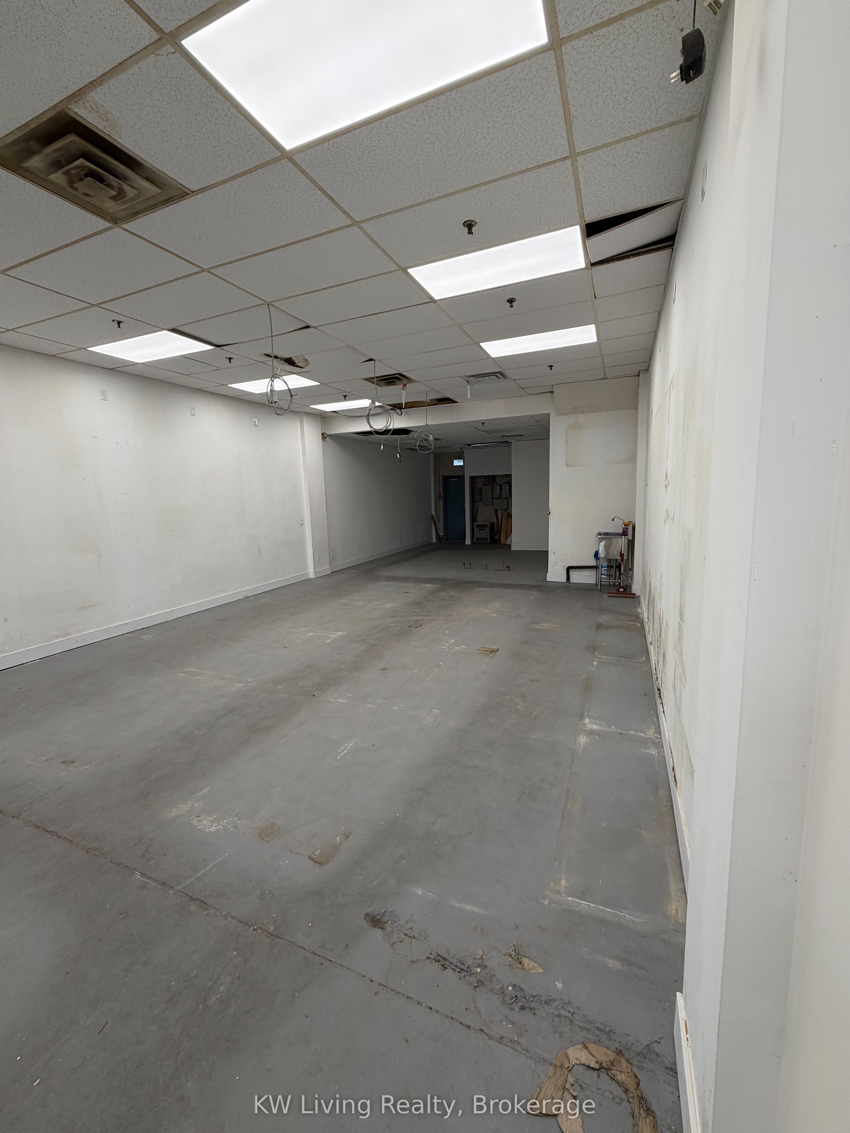 240 Alton Towers Circle A9 Property Photo 11