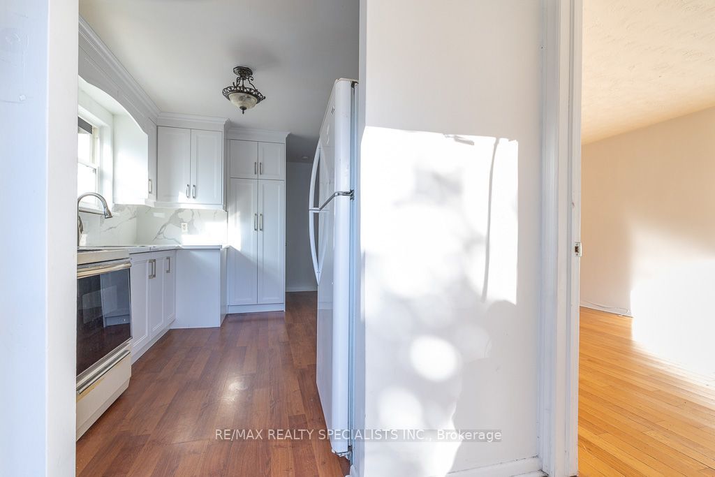 17 Huddleston Court Property Photo 7