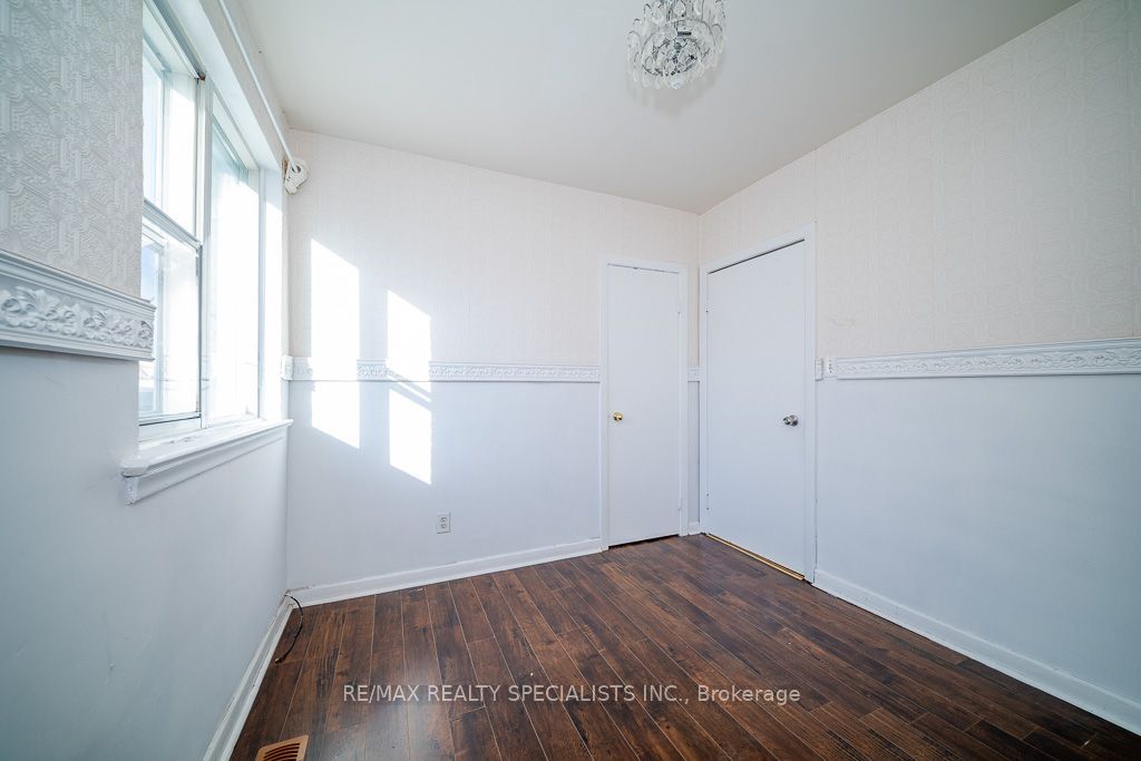 17 Huddleston Court Property Photo 17