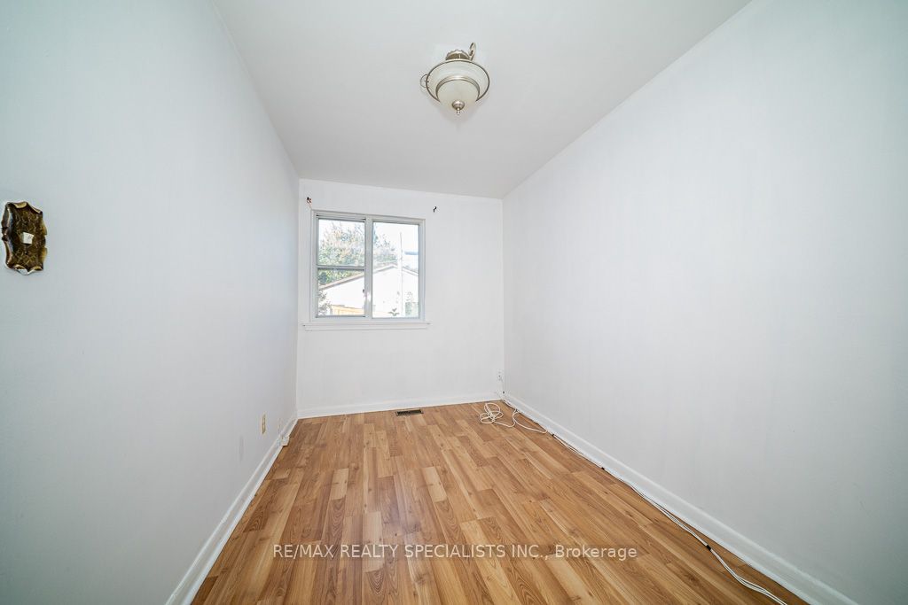 17 Huddleston Court Property Photo 20