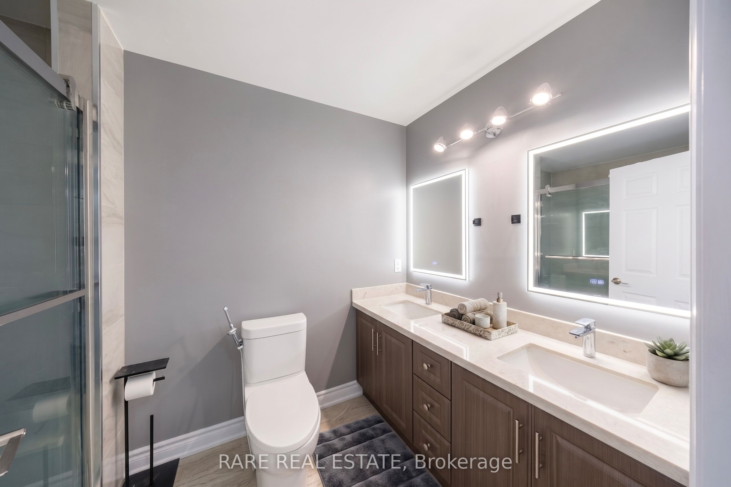 258 Union Avenue Property Photo 7