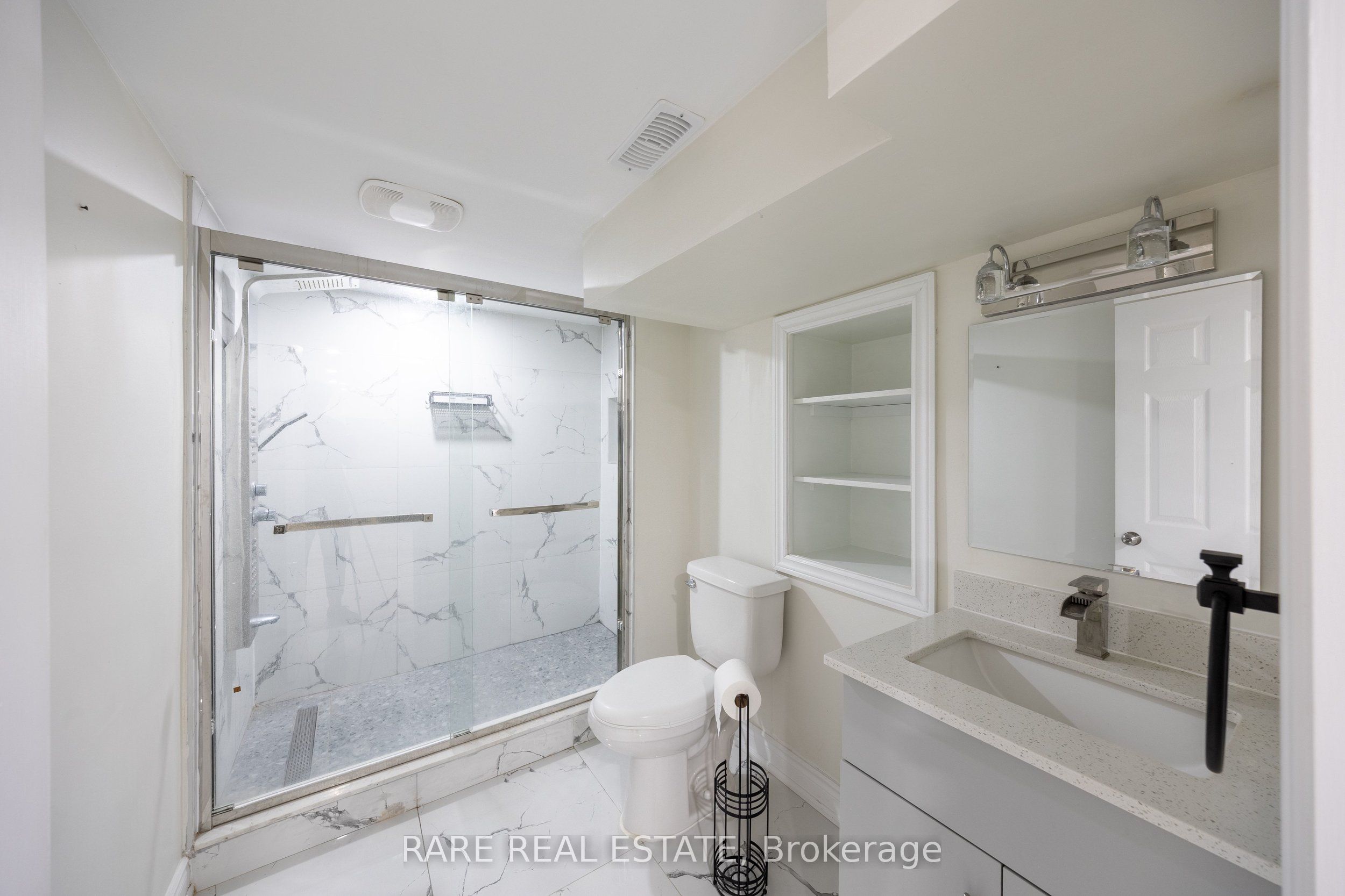 258 Union Avenue Property Photo 27