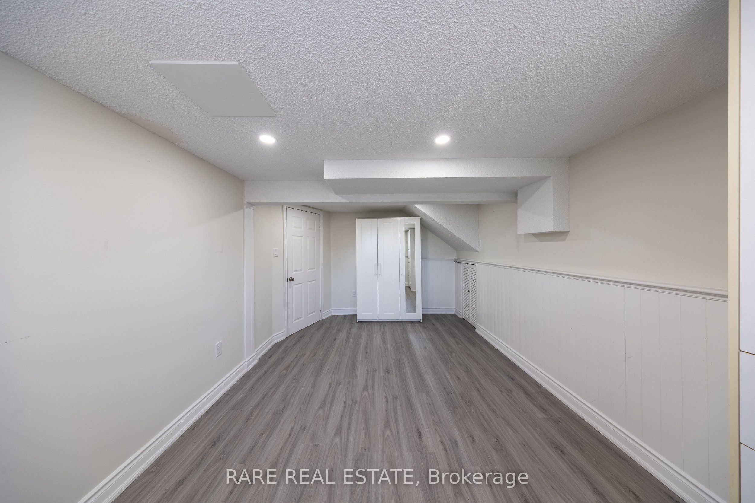 258 Union Avenue Property Photo 28