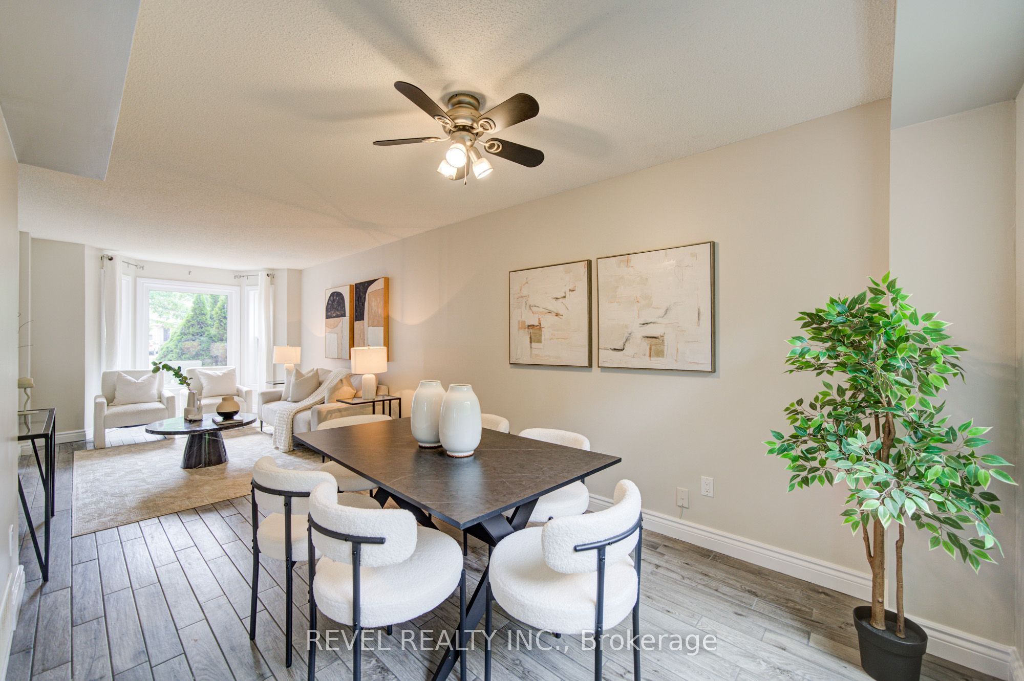 2141 Theoden Court Property Photo 11