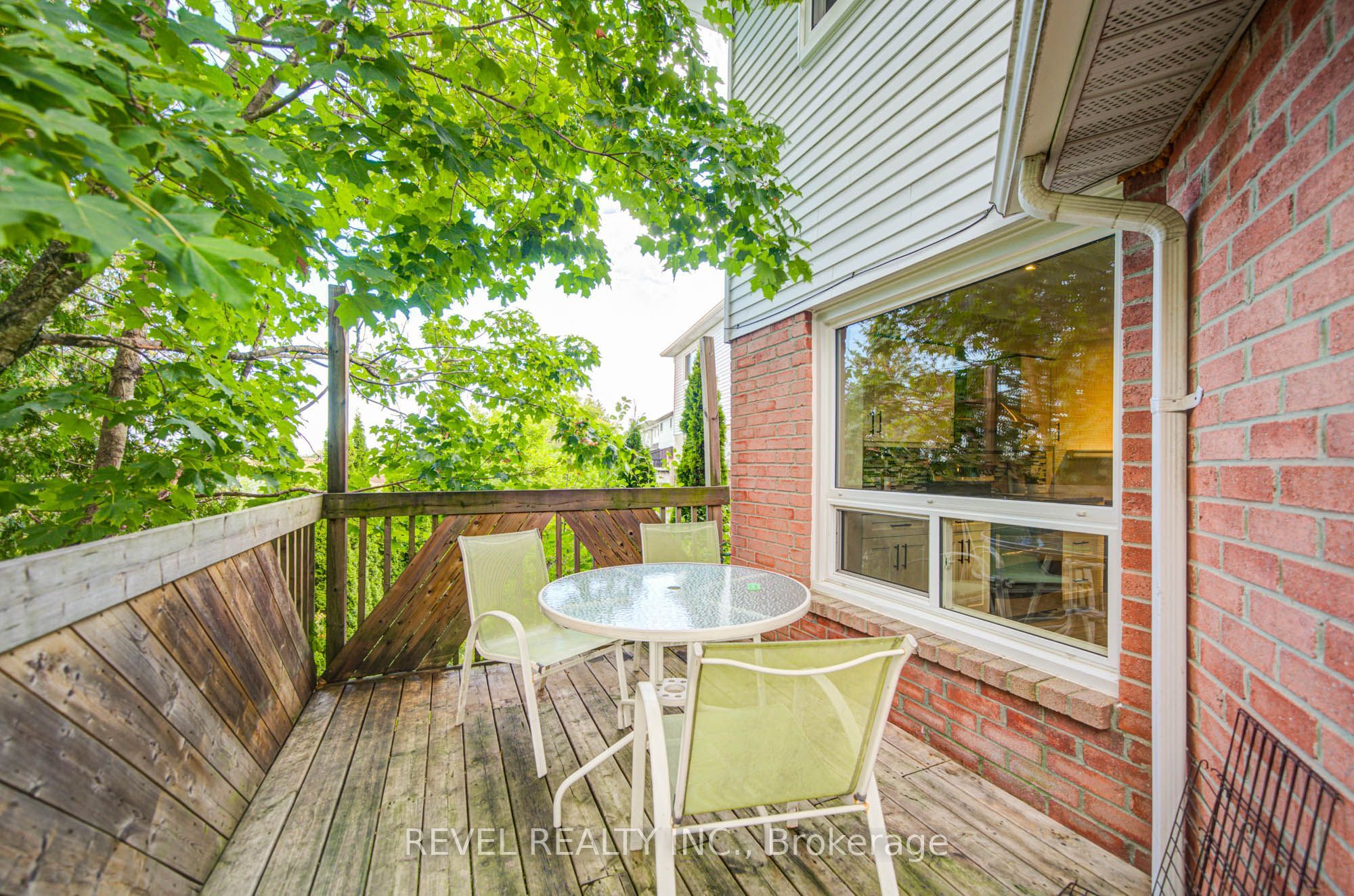 2141 Theoden Court Property Photo 43