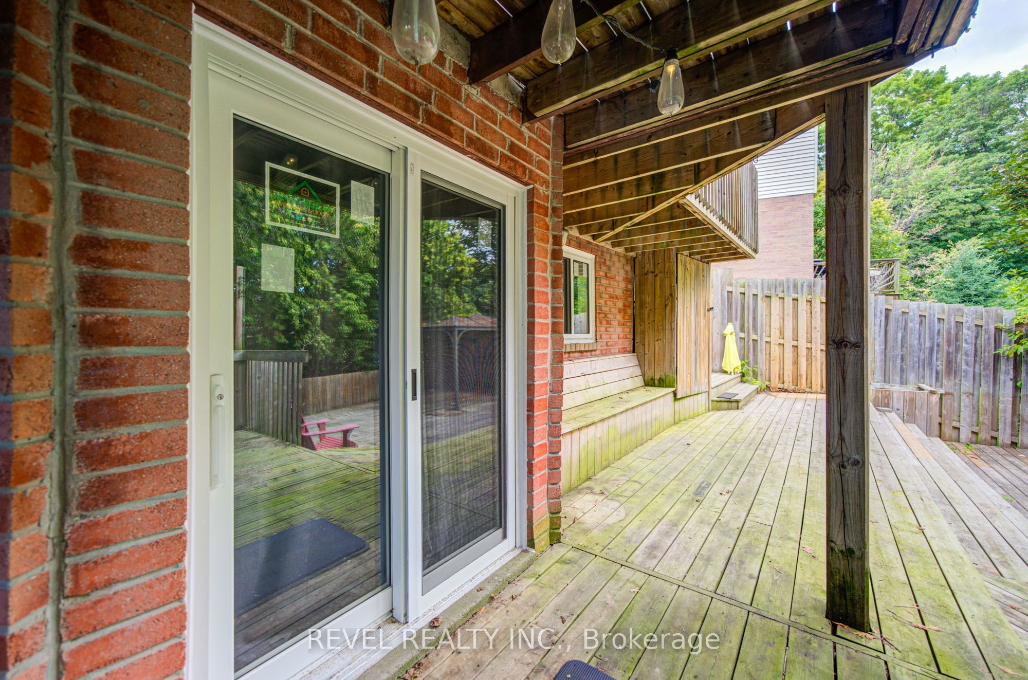 2141 Theoden Court Property Photo 45