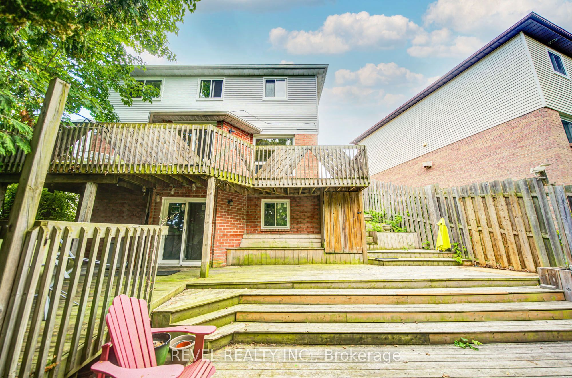 2141 Theoden Court Property Photo 48