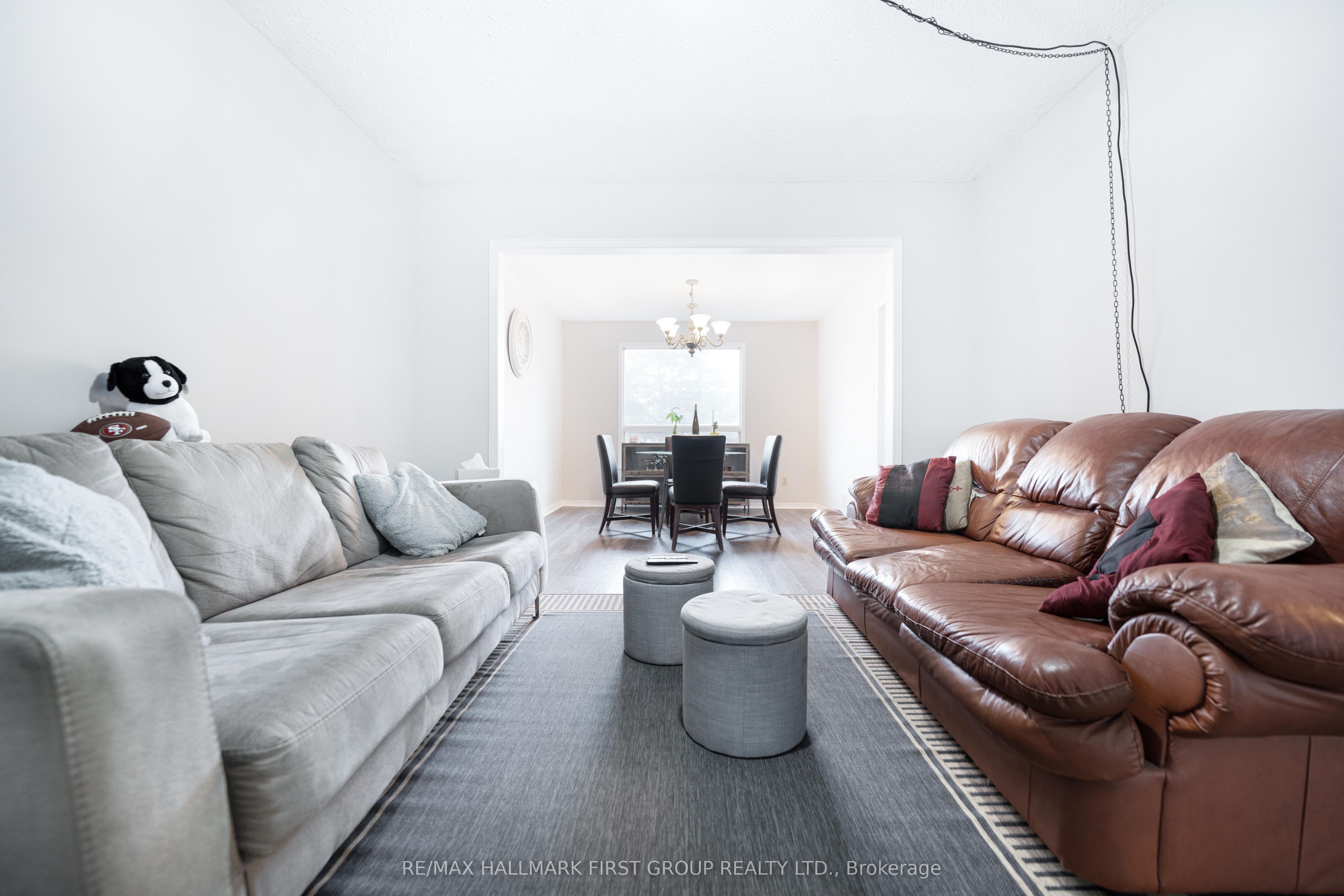 1855 New Street Property Photo 3