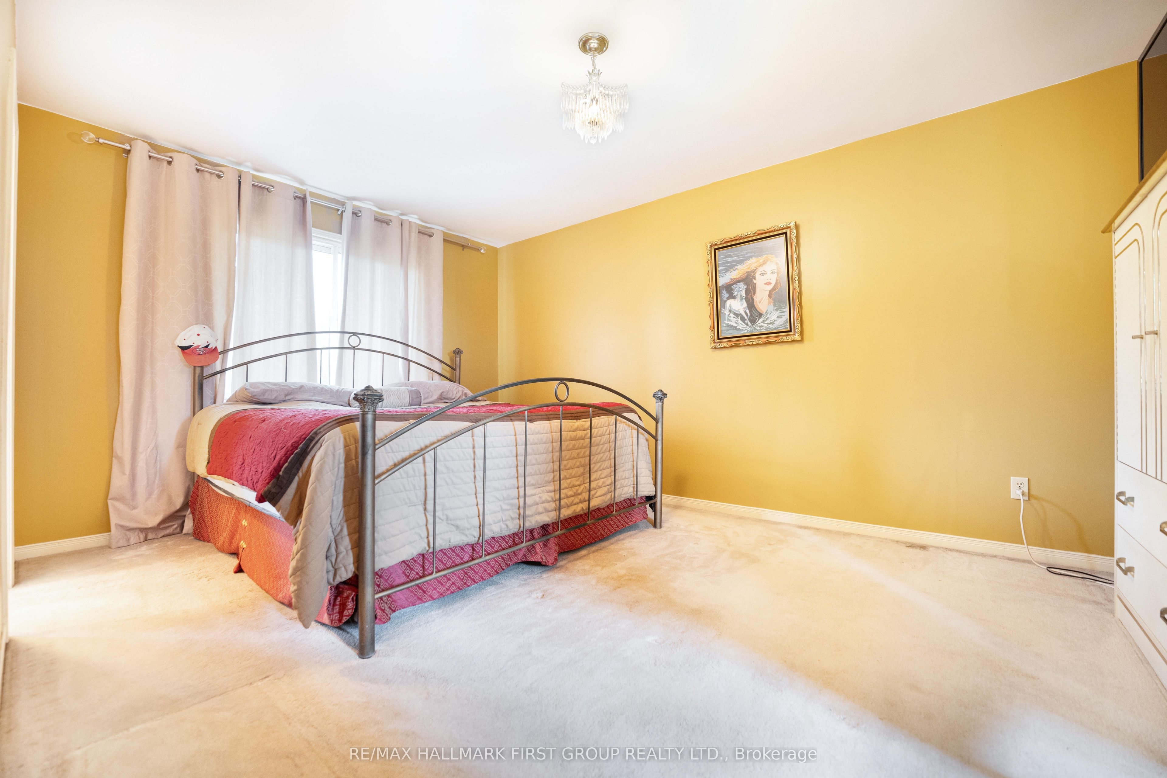 1855 New Street Property Photo 19