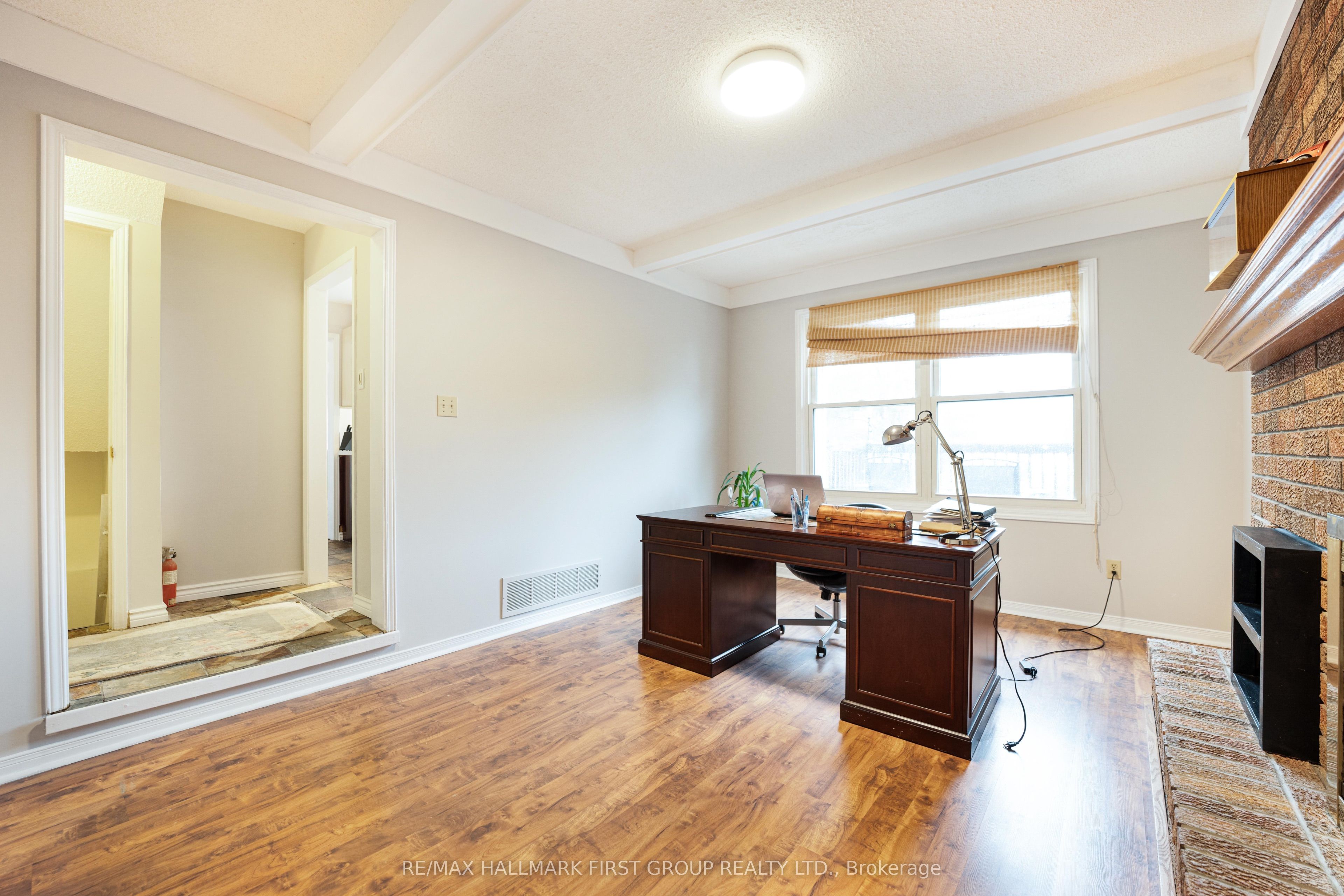 1855 New Street Property Photo 22