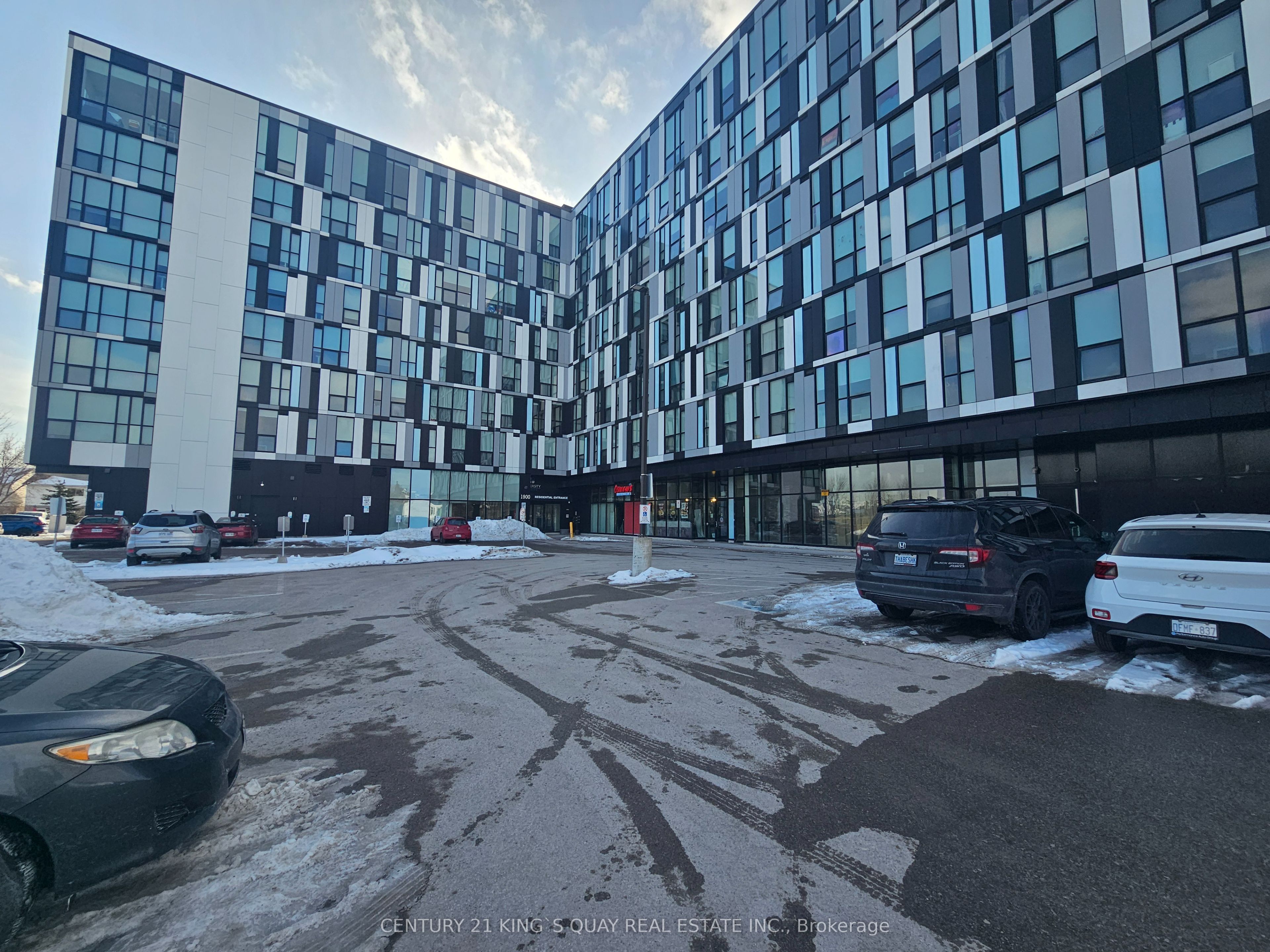 1900 Simcoe Street N 523 Property Photo 1