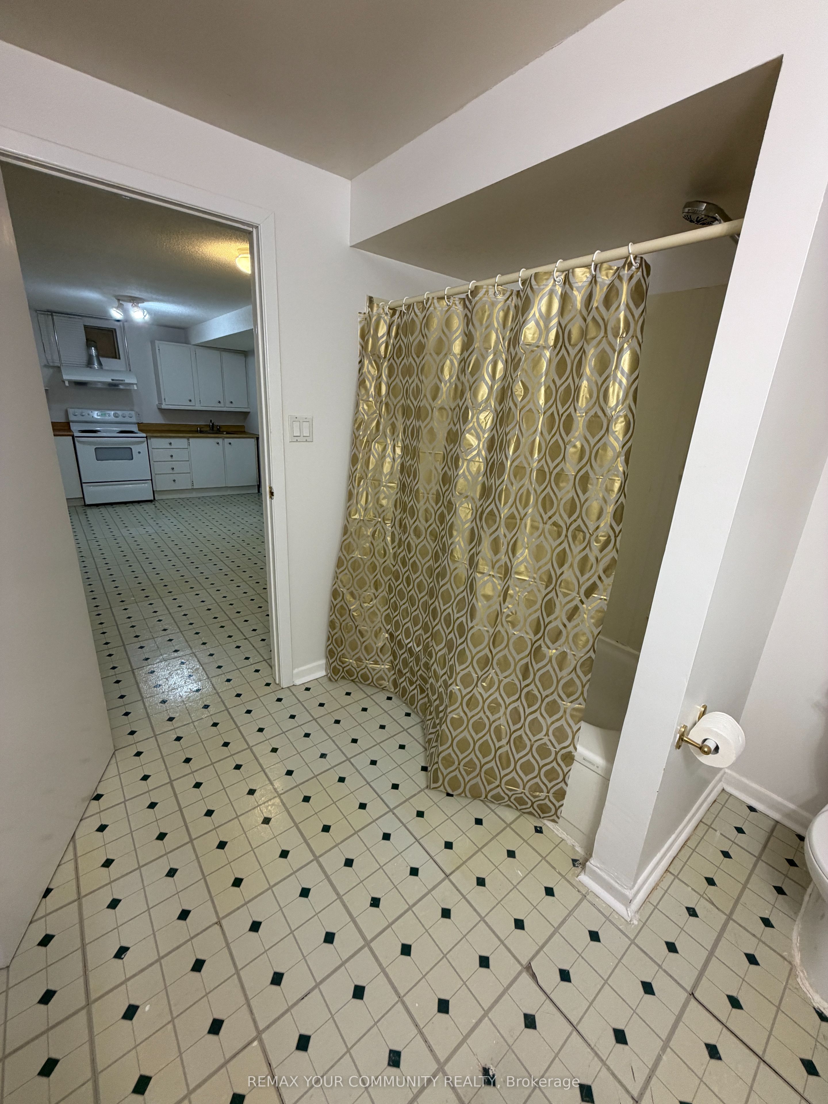 83 Millington Crescent Basement Property Photo 7