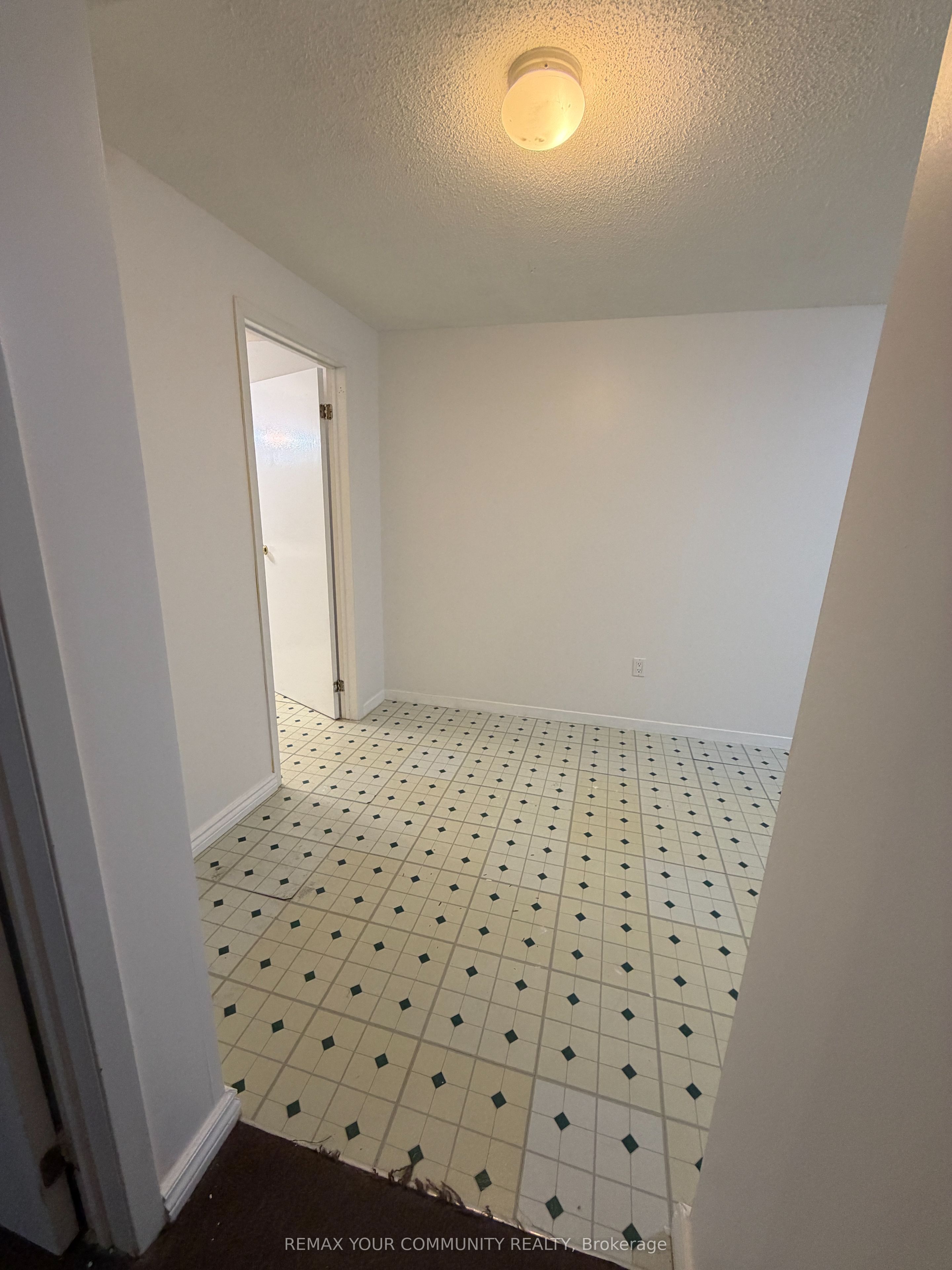 83 Millington Crescent Basement Property Photo 8