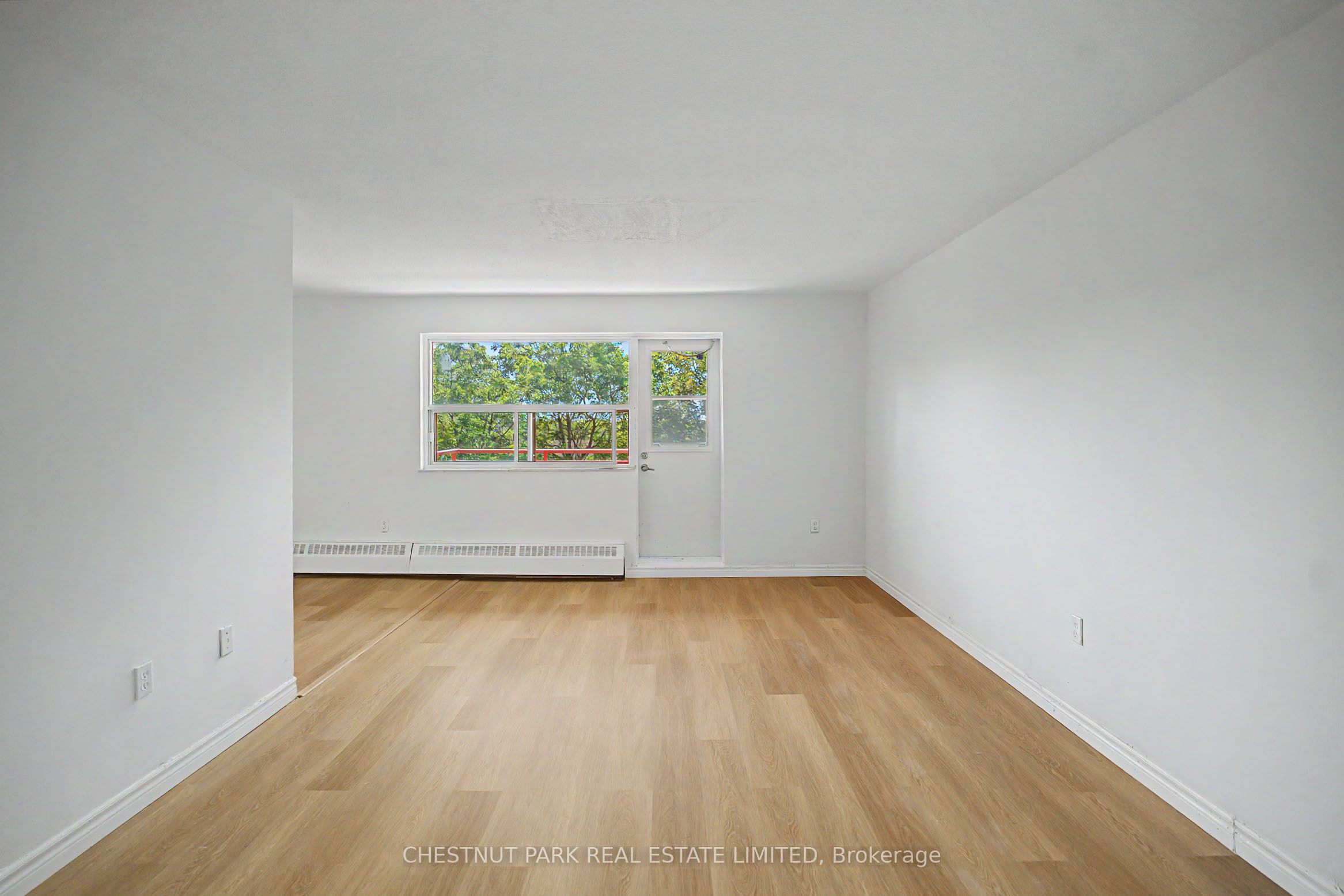 900 Glen Street 406 Property Photo 33