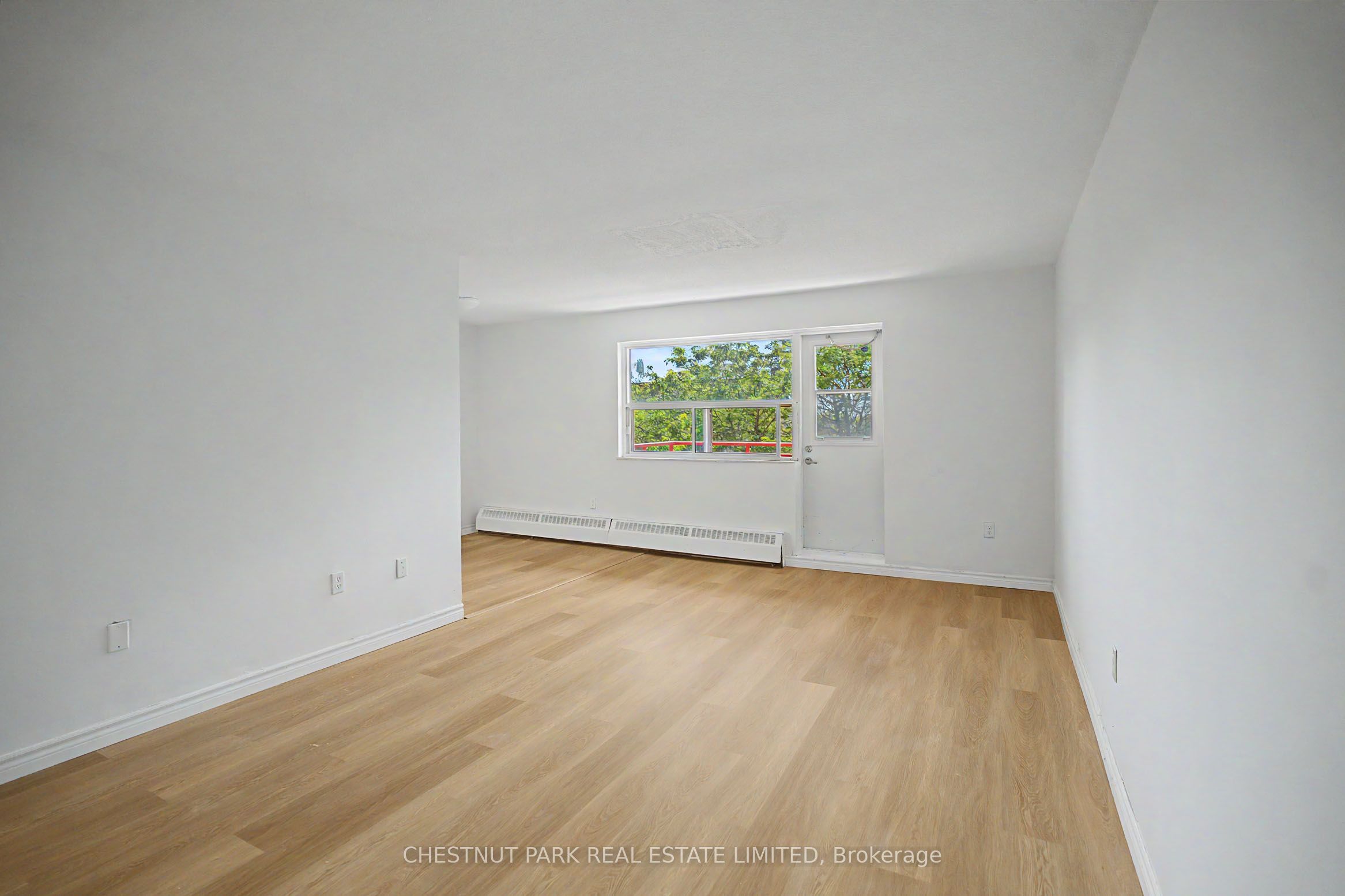 900 Glen Street 406 Property Photo 34