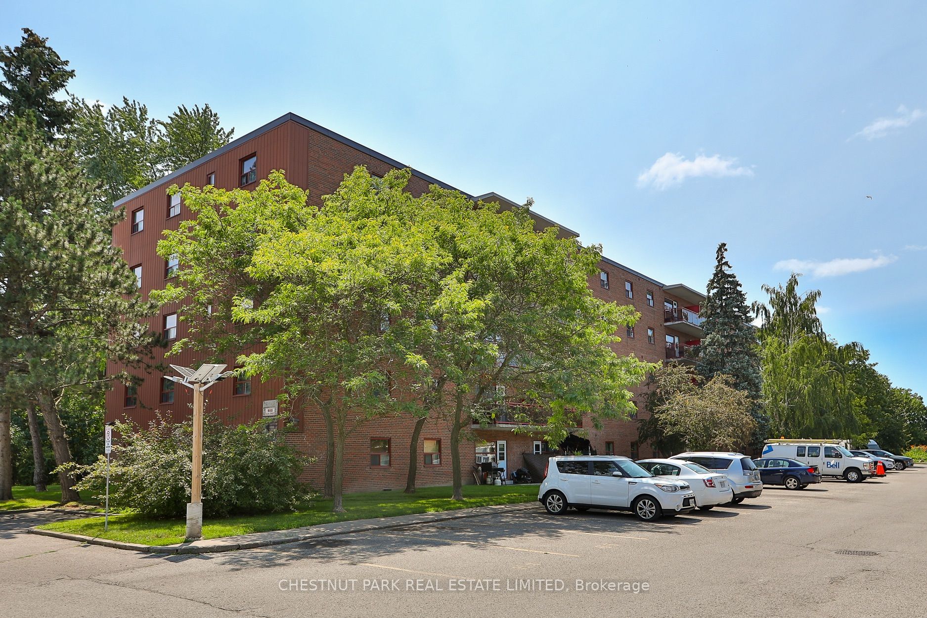900 Glen Street 406 Property Photo 45