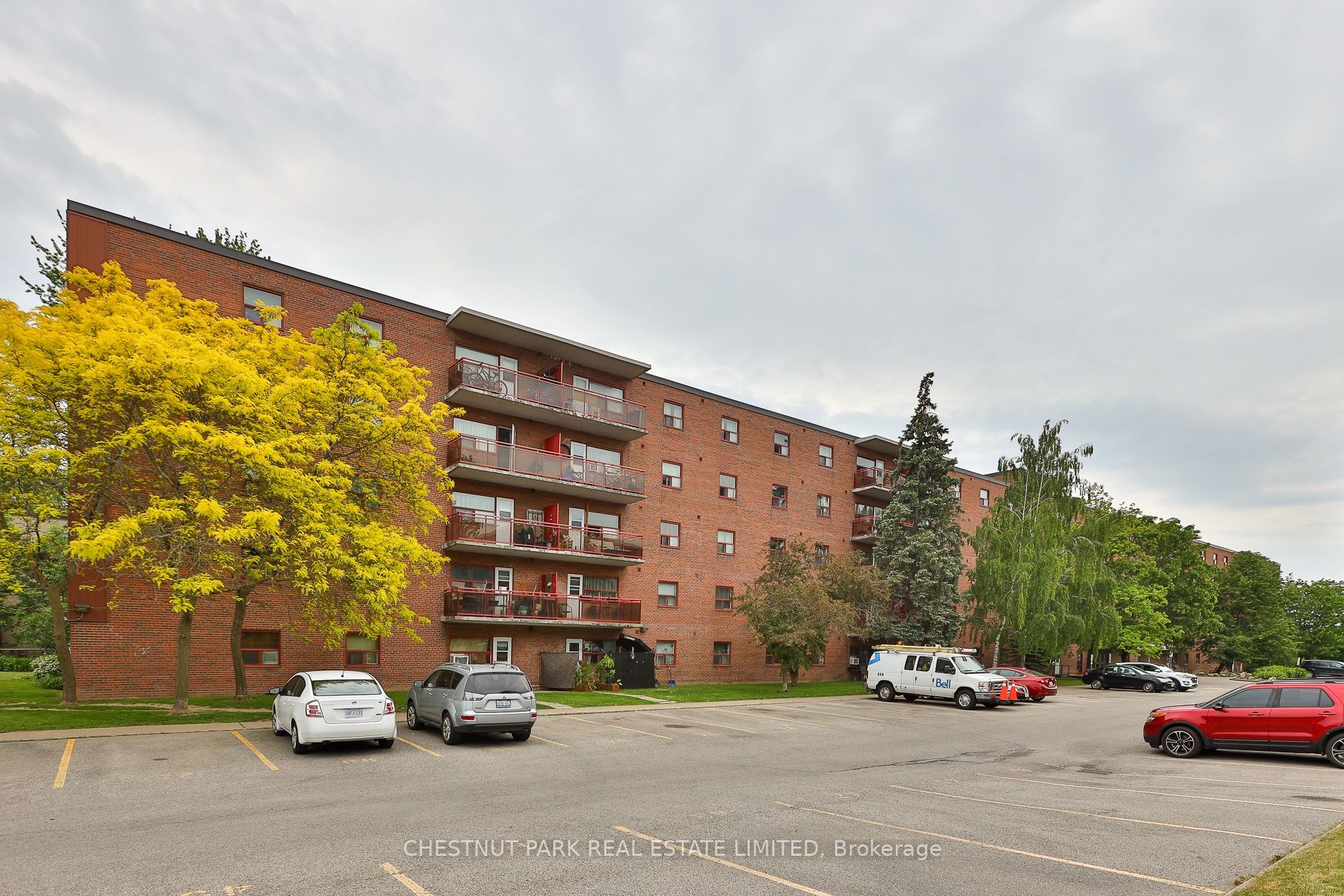 900 Glen Street 406 Property Photo 46