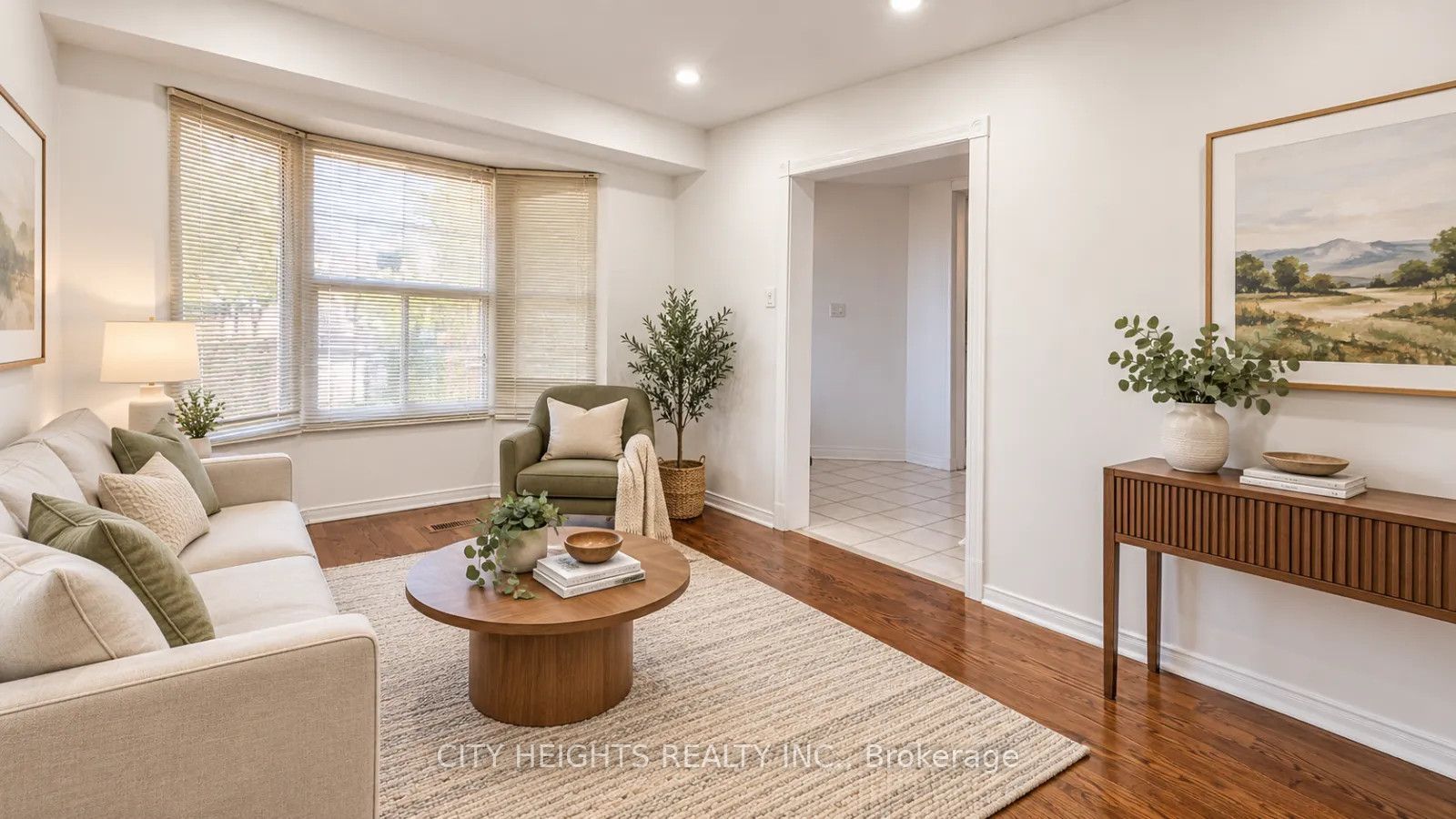 120 Littles Road Upper Level Property Photo 6