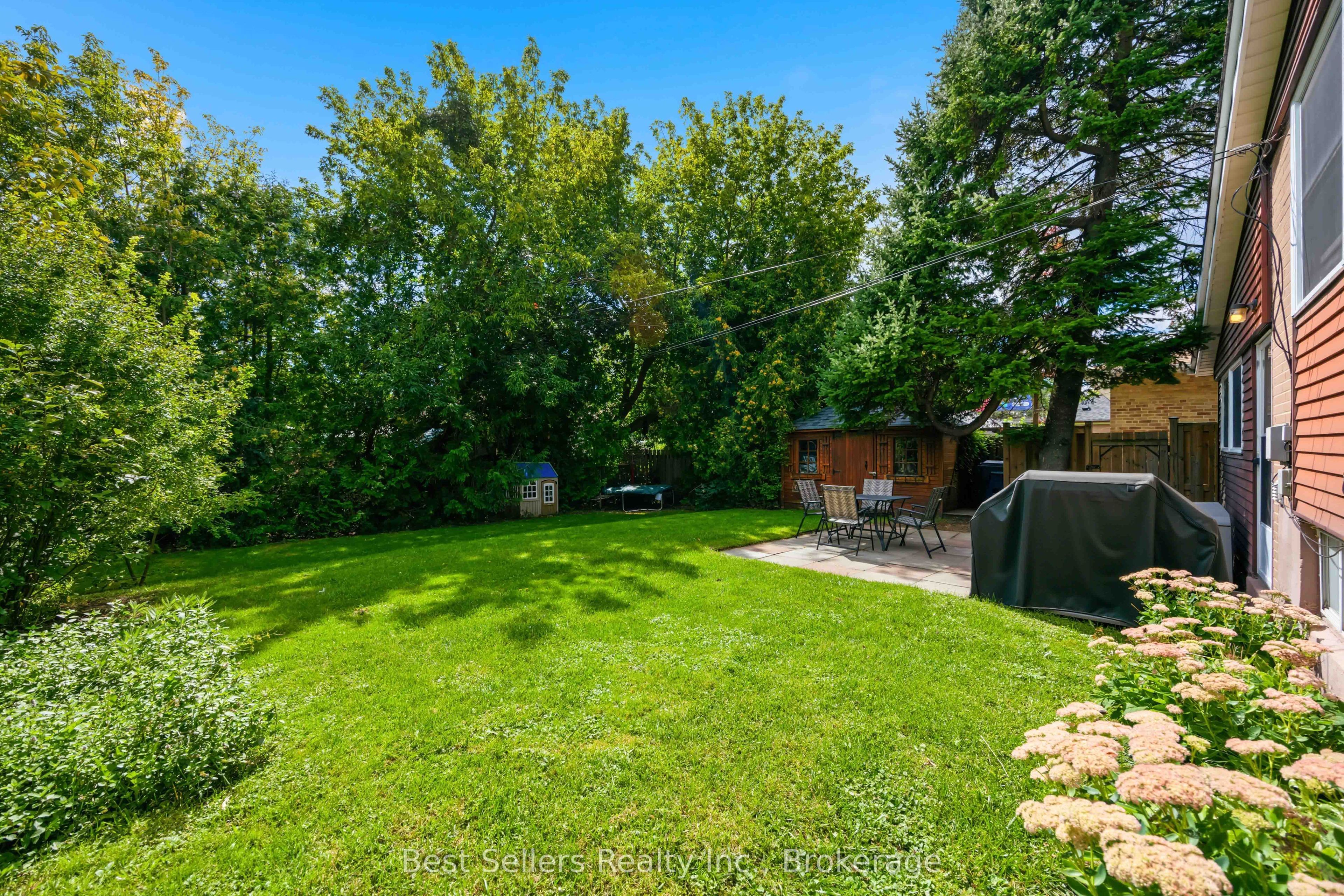 5 Benfrisco Crescent Property Photo 29