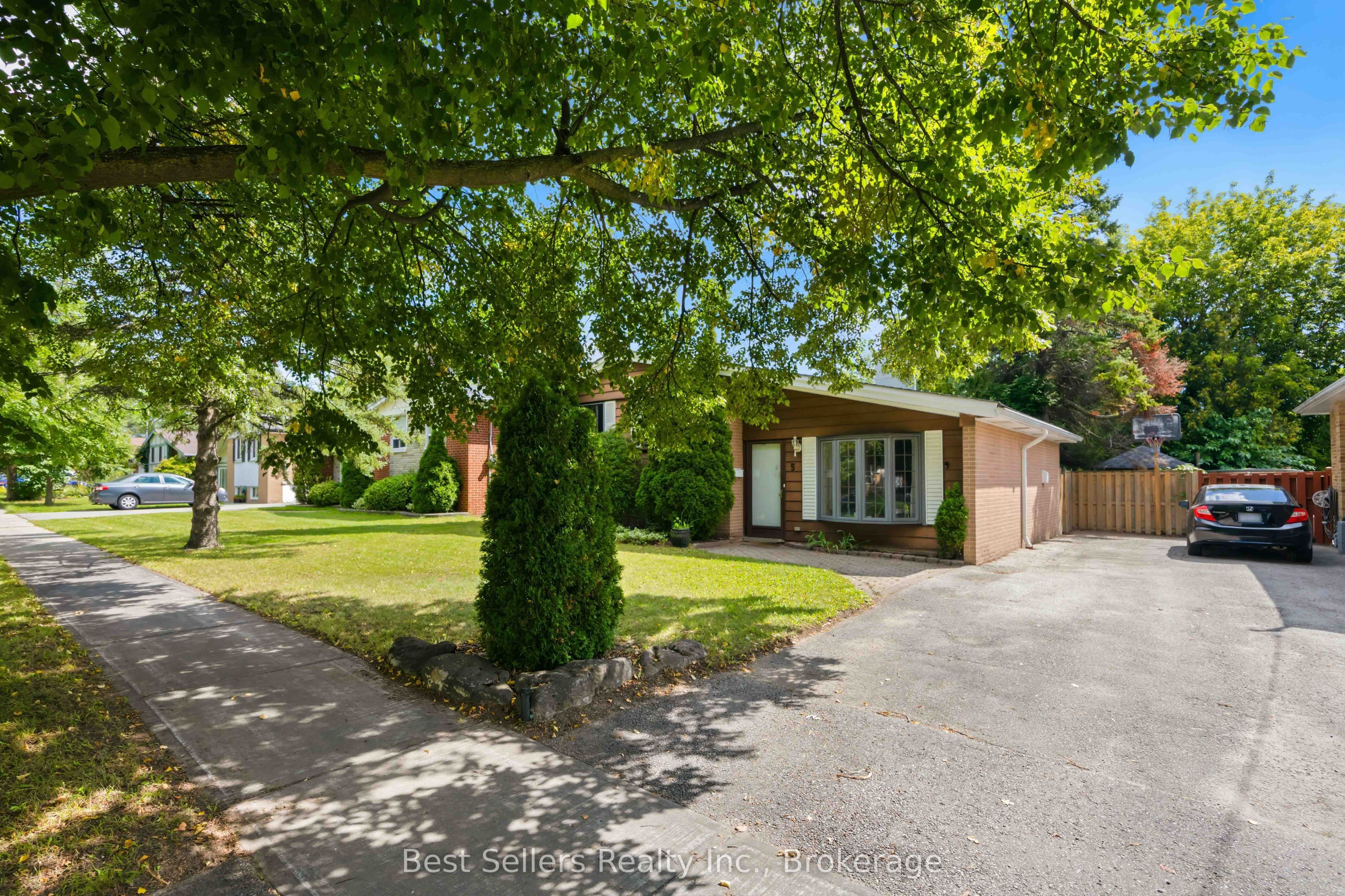 5 Benfrisco Crescent Property Photo 34