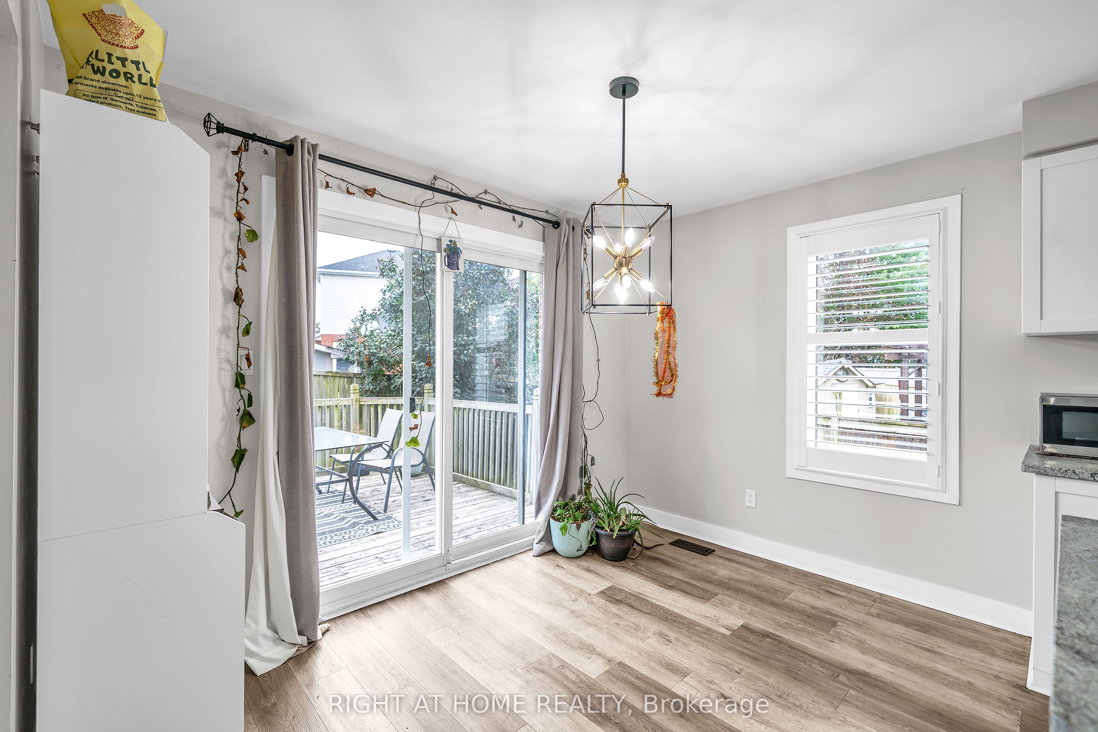635 Longworth Avenue Property Photo 7