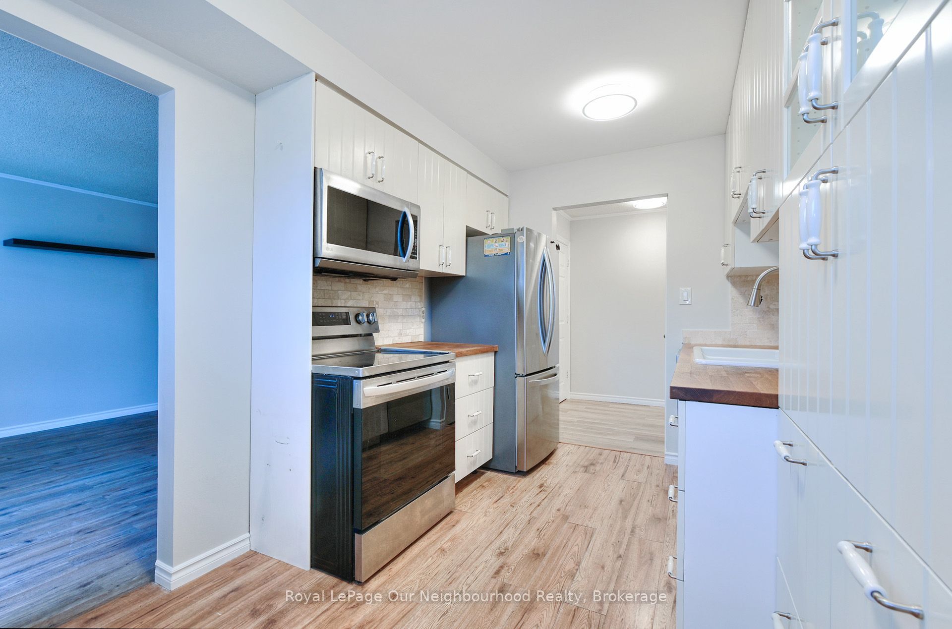 120 Nonquon Road 34 Property Photo 4