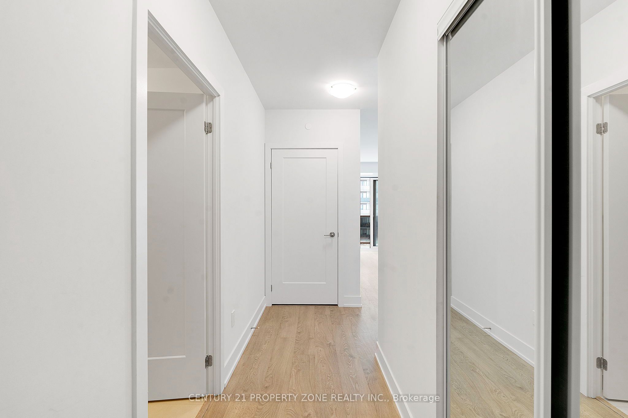 2550 Simcoe Street N 1015 Property Photo 5